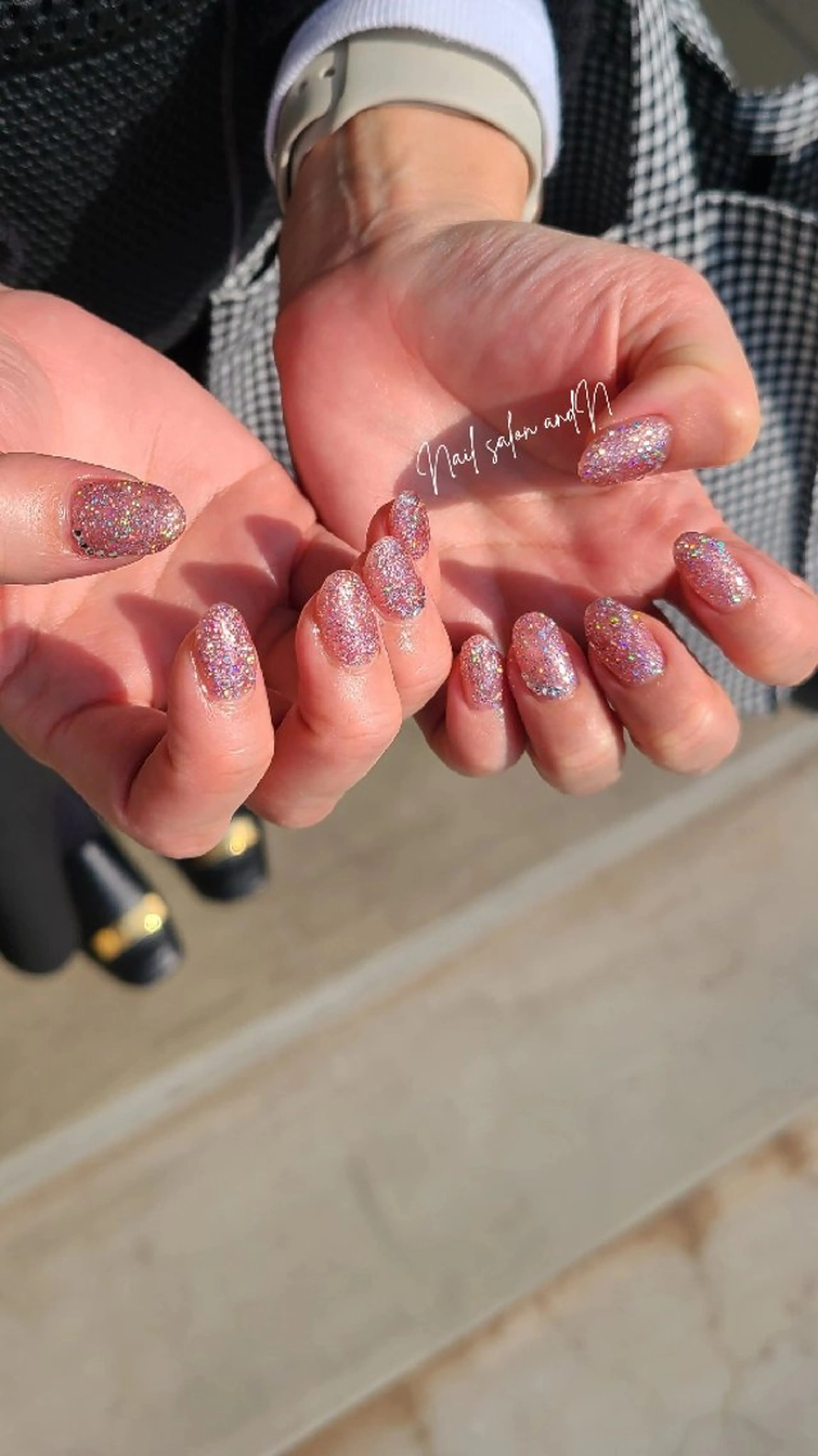 ネイル and Nのネイルデザイン