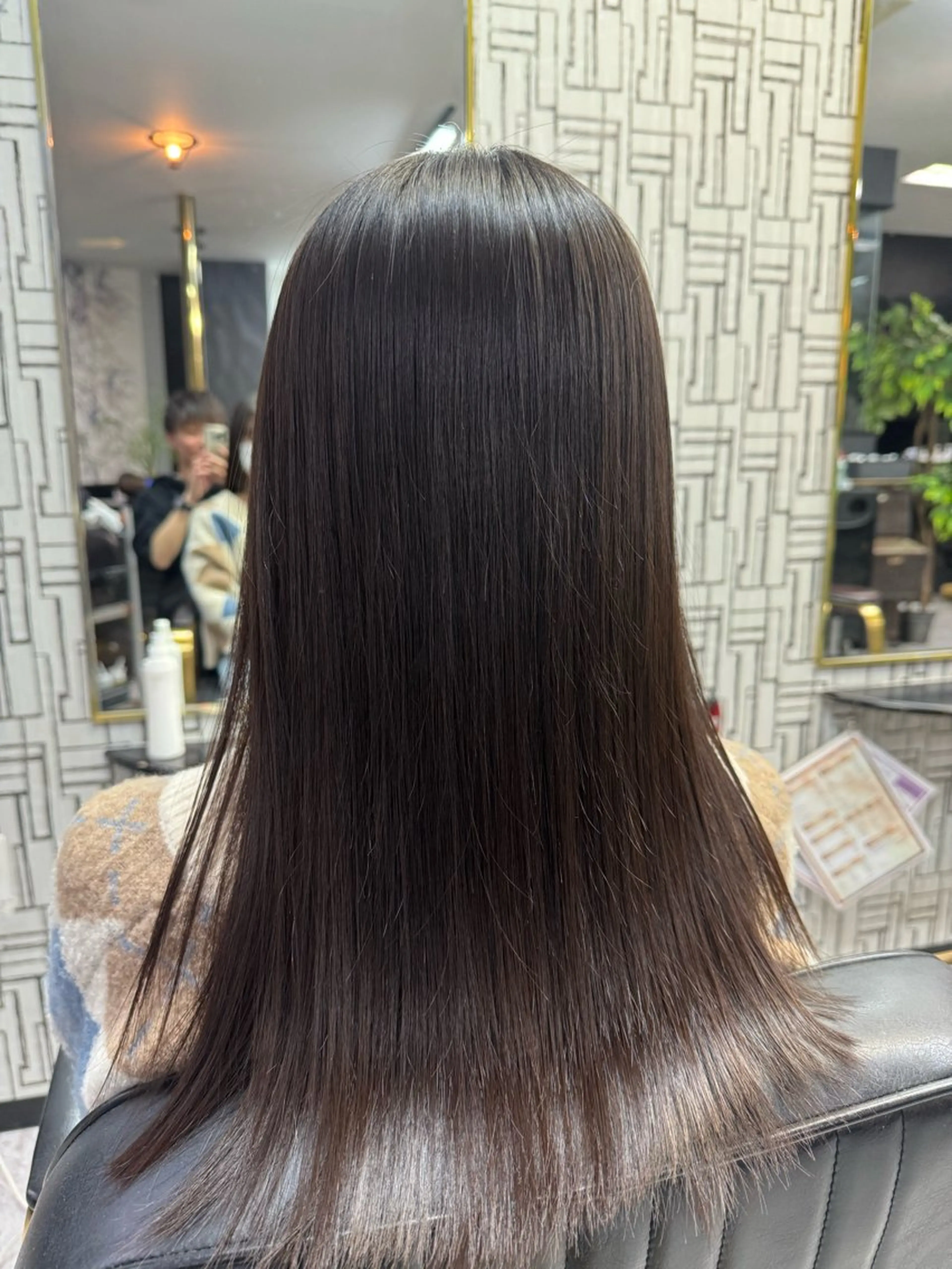 ロング カット 縮毛矯正 トリートメント 篠原 侑作のヘアスタイル