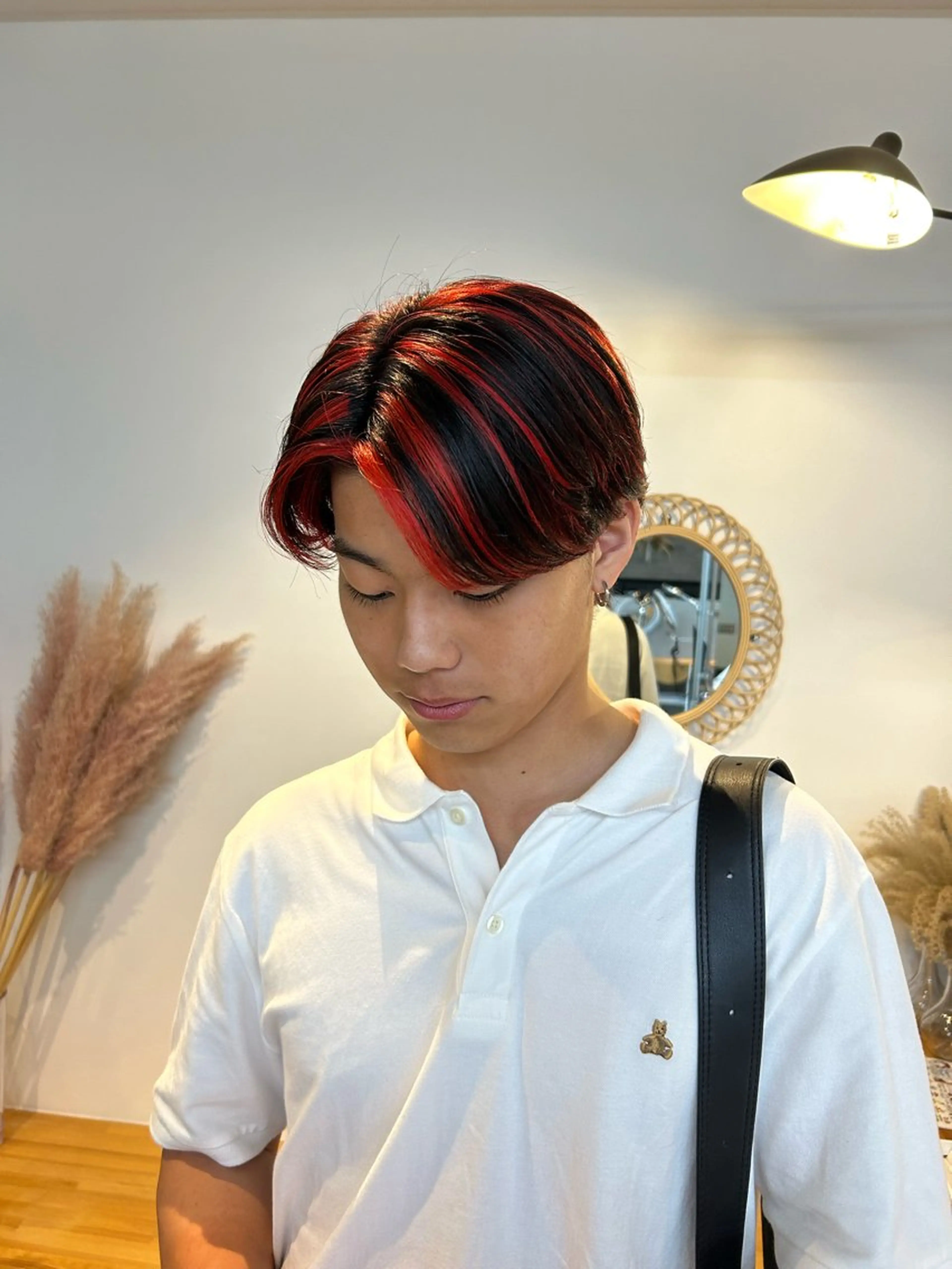 カラー メンズ メンズハイライト ハイライトカラー カット ヘアカラー トリートメント KOTOMI .のヘアスタイル