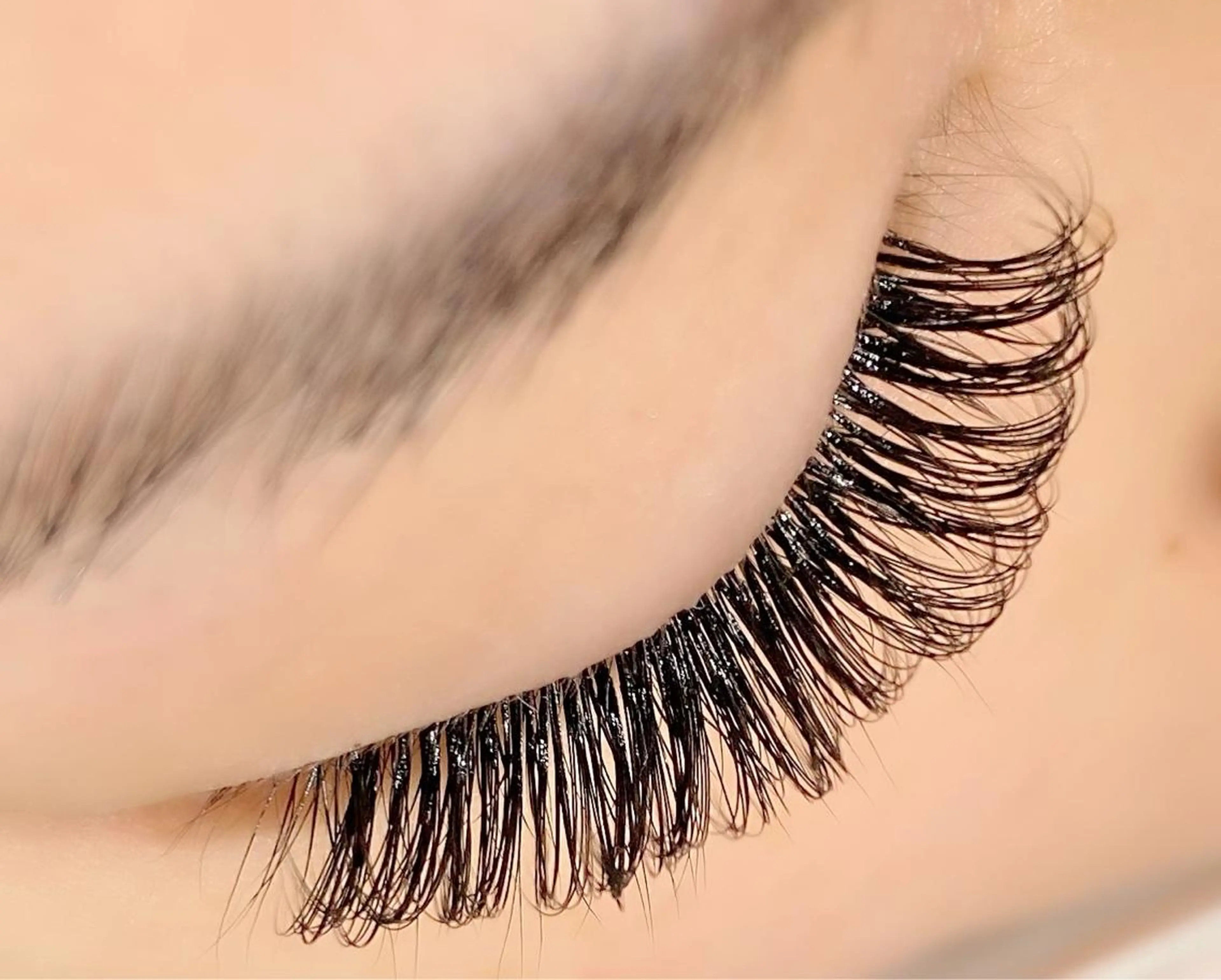 マツエク・マツパ アイデザイナー Key（ケイ）の眉毛・アイブロウイメージ