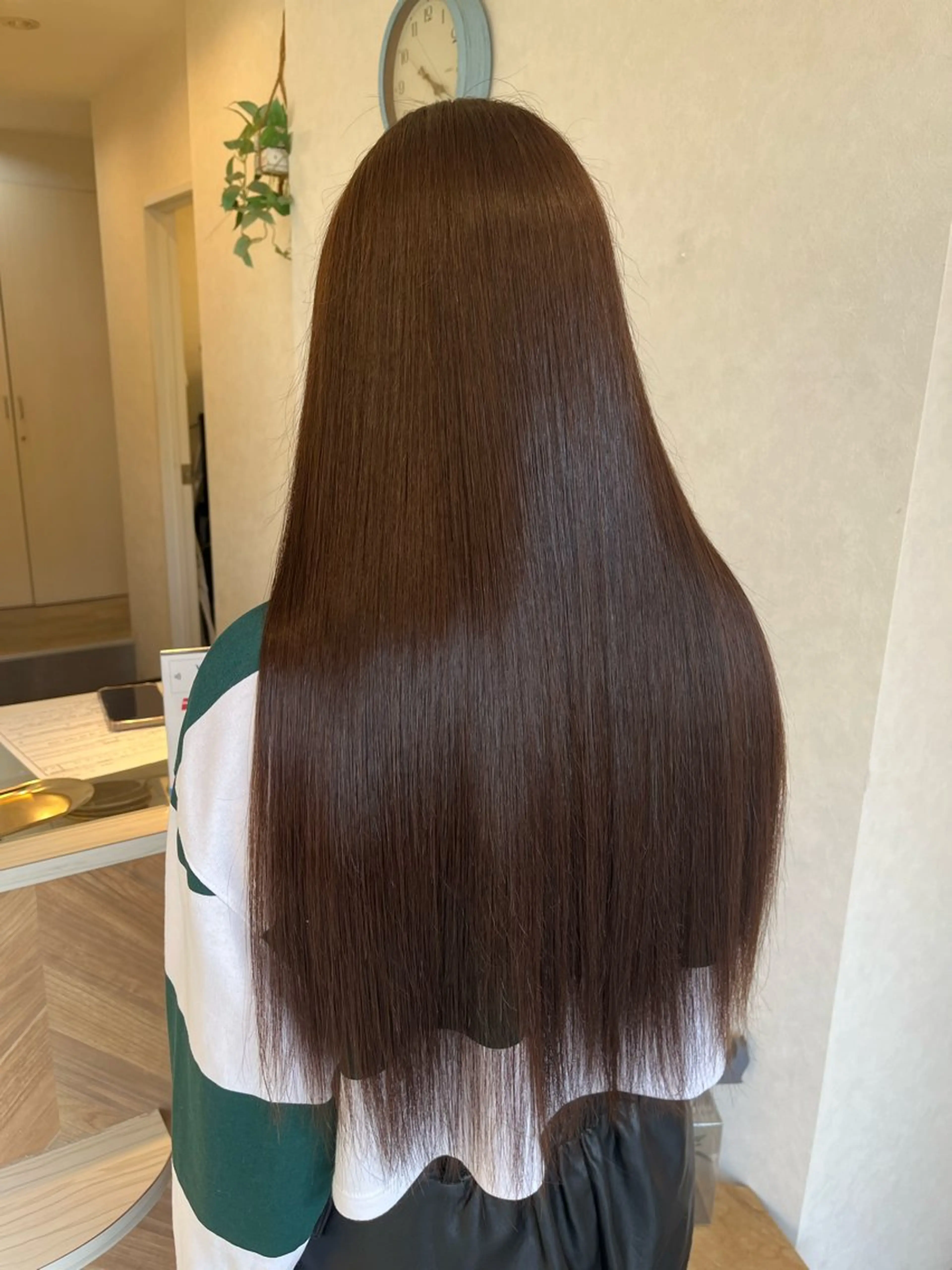 ロング カット 縮毛矯正 トリートメント Ring  by Moremuu所属・issy/ハイライト ハイトーン／レイヤーのヘアスタイル