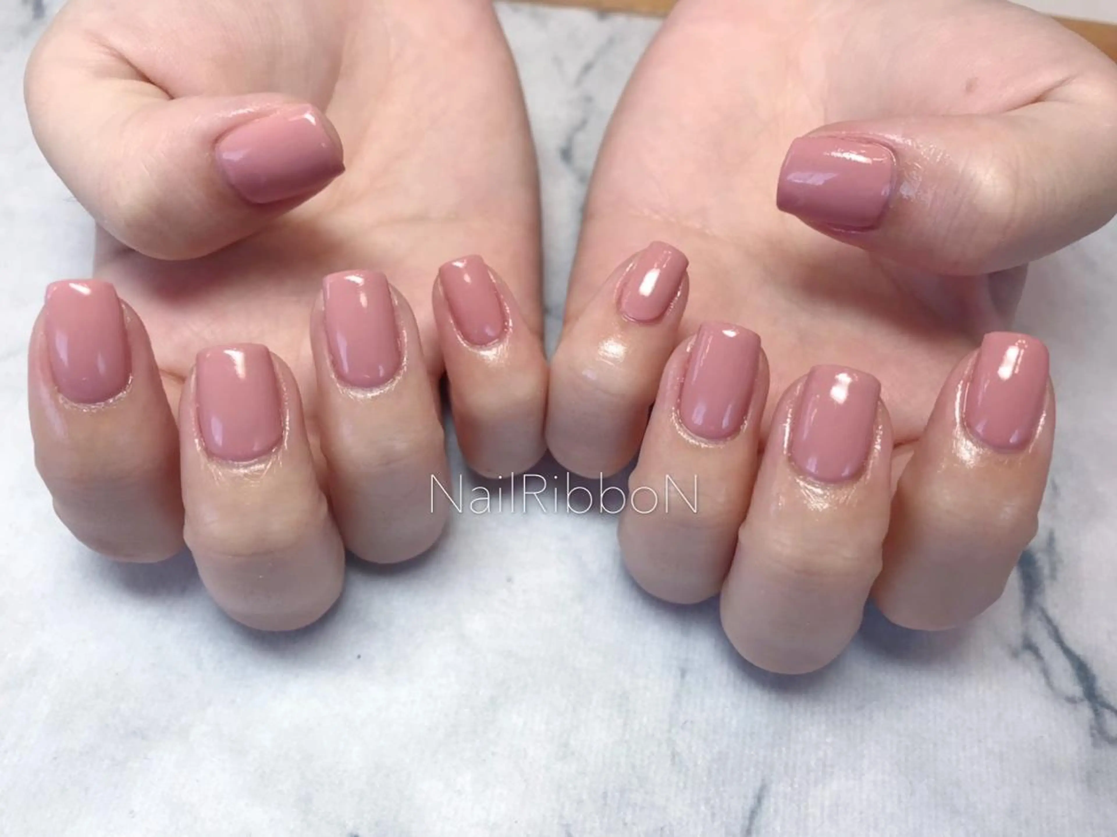 ネイル ネイルリボン 伊藤のネイルデザイン