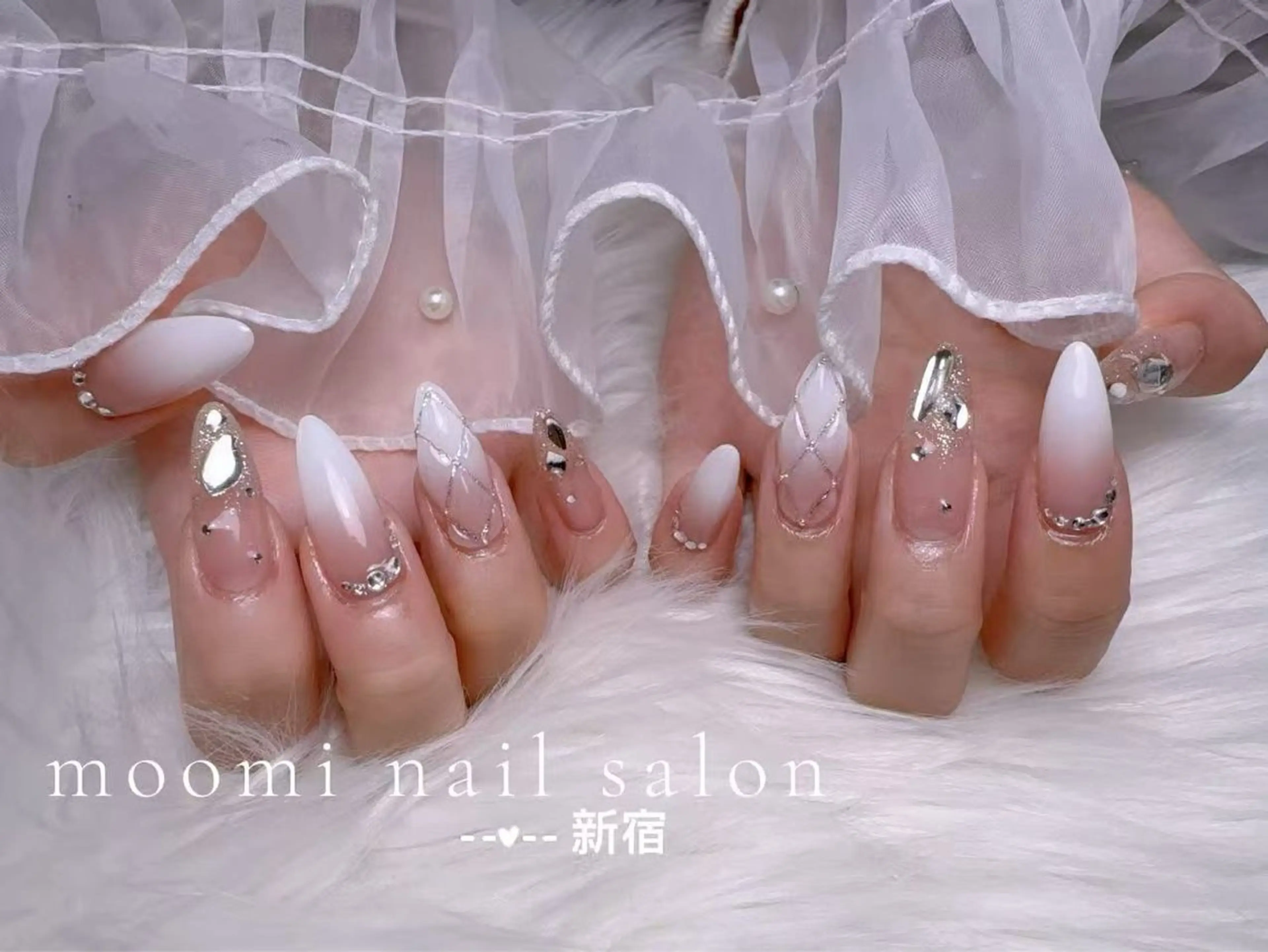 ネイル ハンドネイル Moomi なつのネイルデザイン