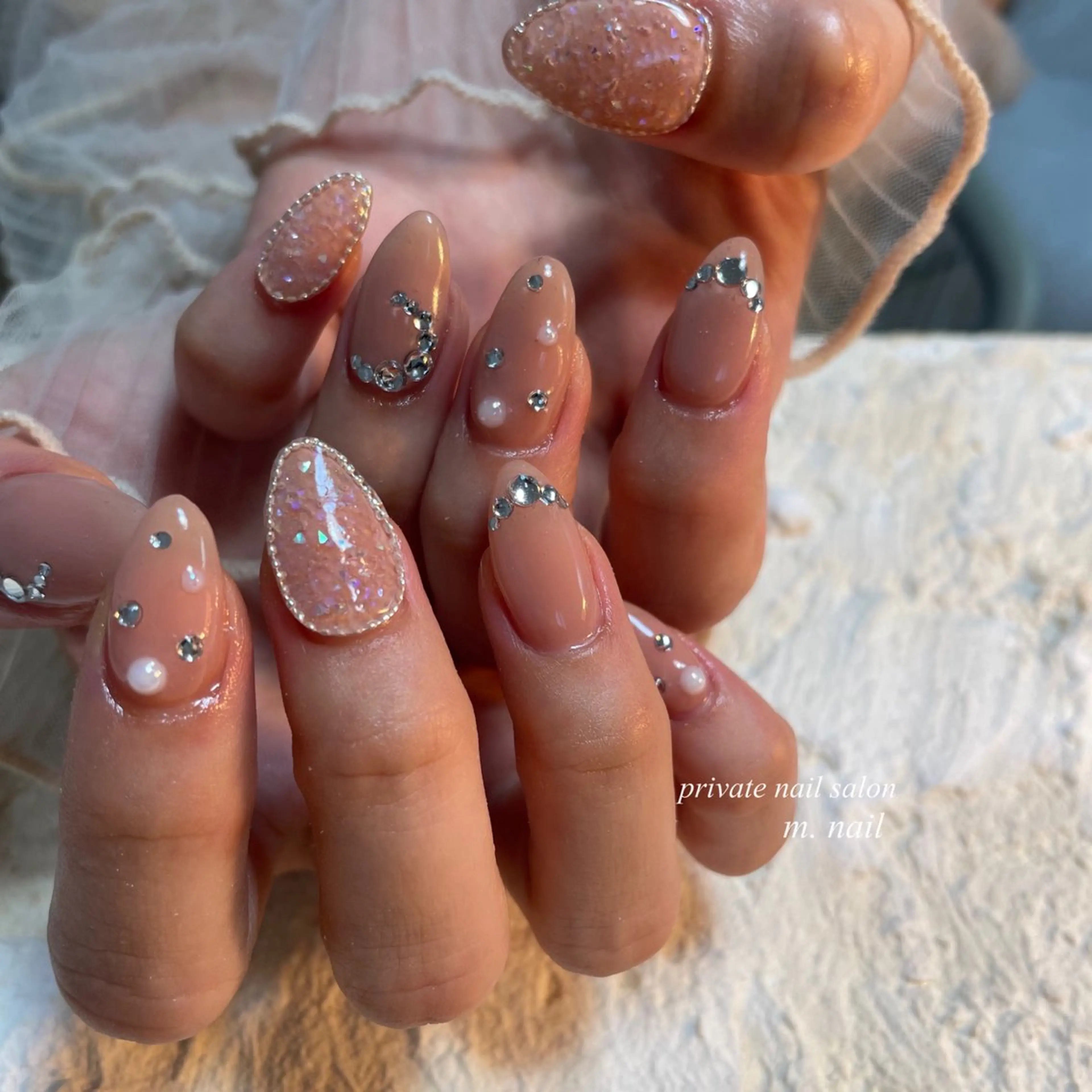 ネイル オーロラネイル 韓国ネイル ピンク ワンホンネイル m.nail salonのネイルデザイン