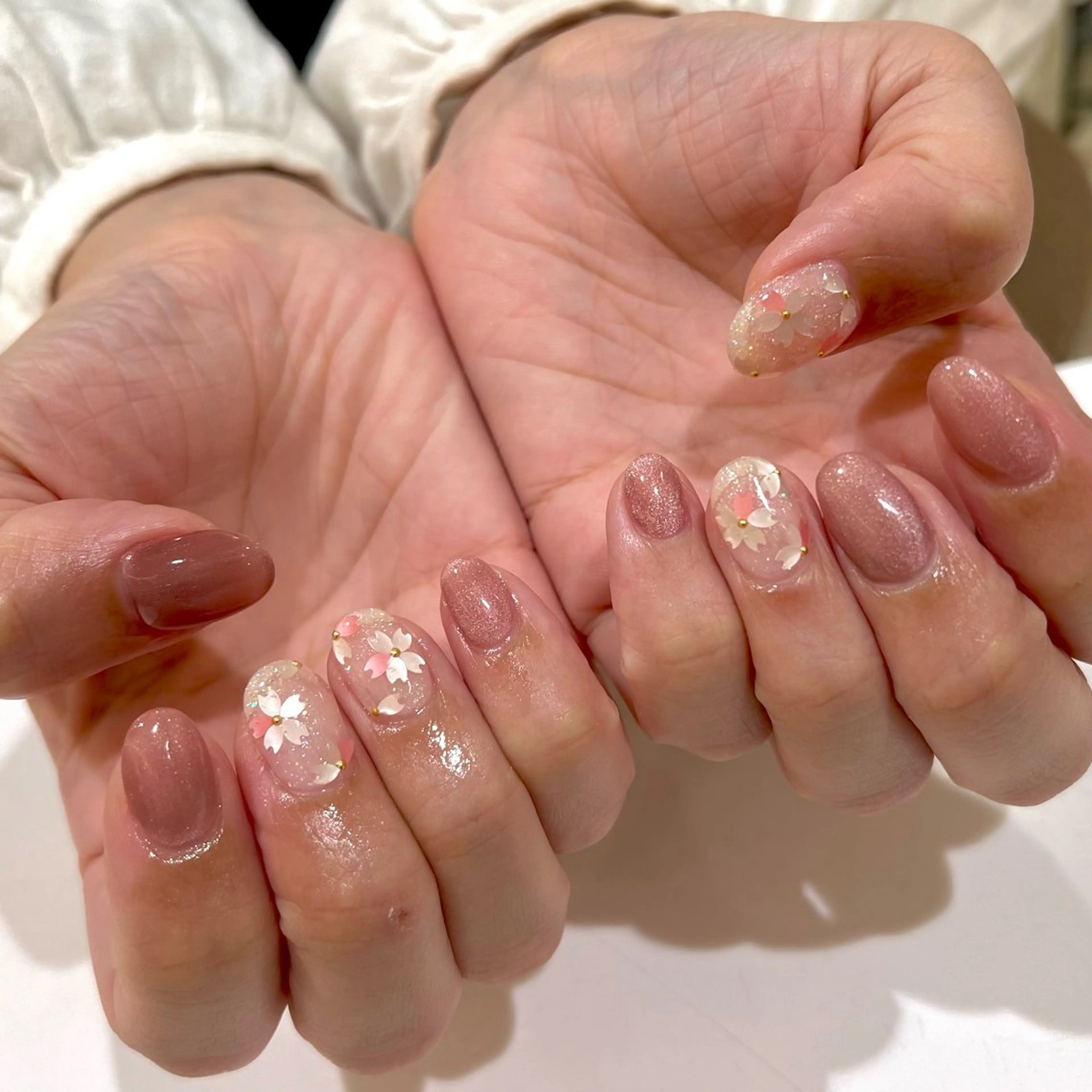 ネイル 持ち込み ハンドネイル 田中 夏海のネイルデザイン