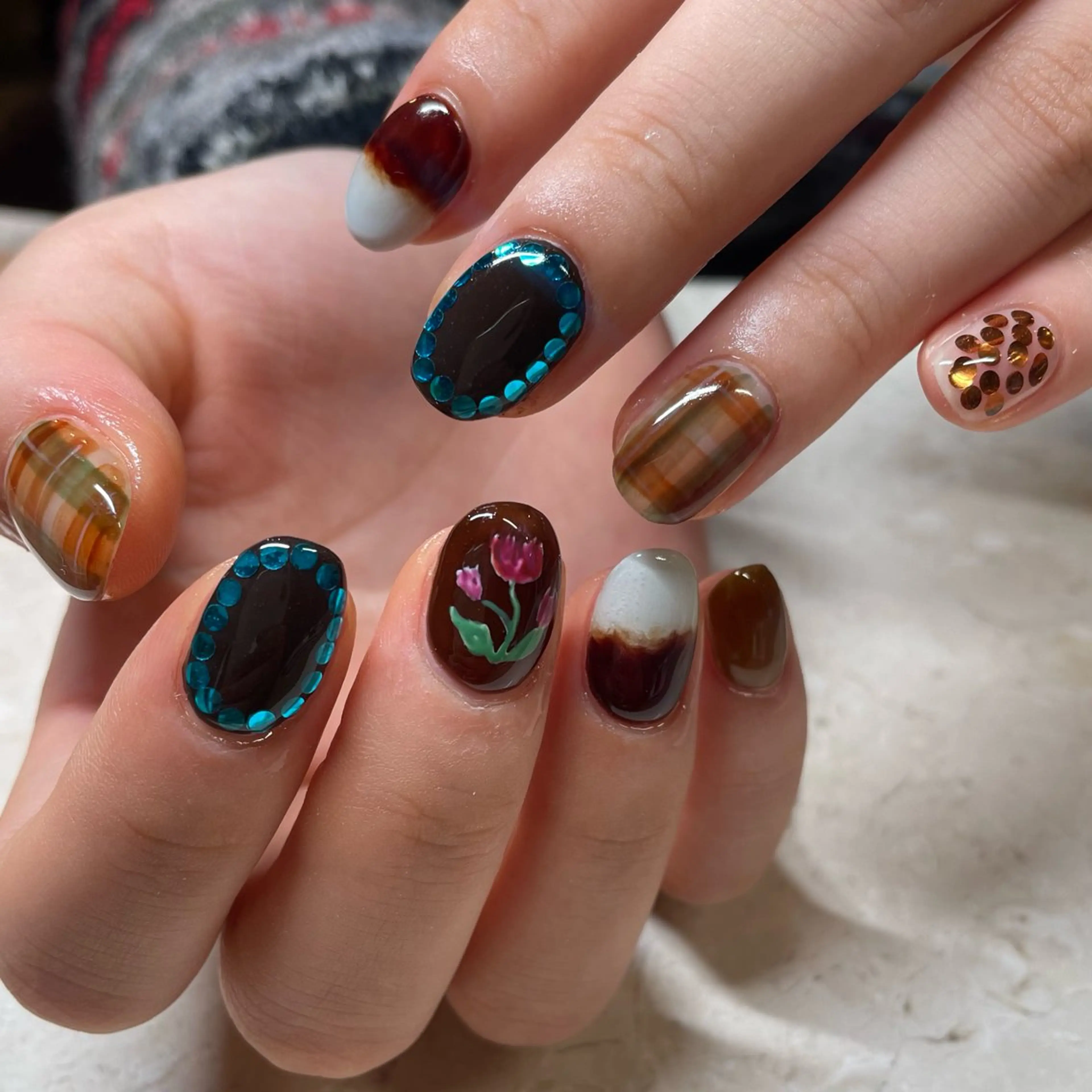 ネイル Manon Yuiのマツエク・マツパデザイン