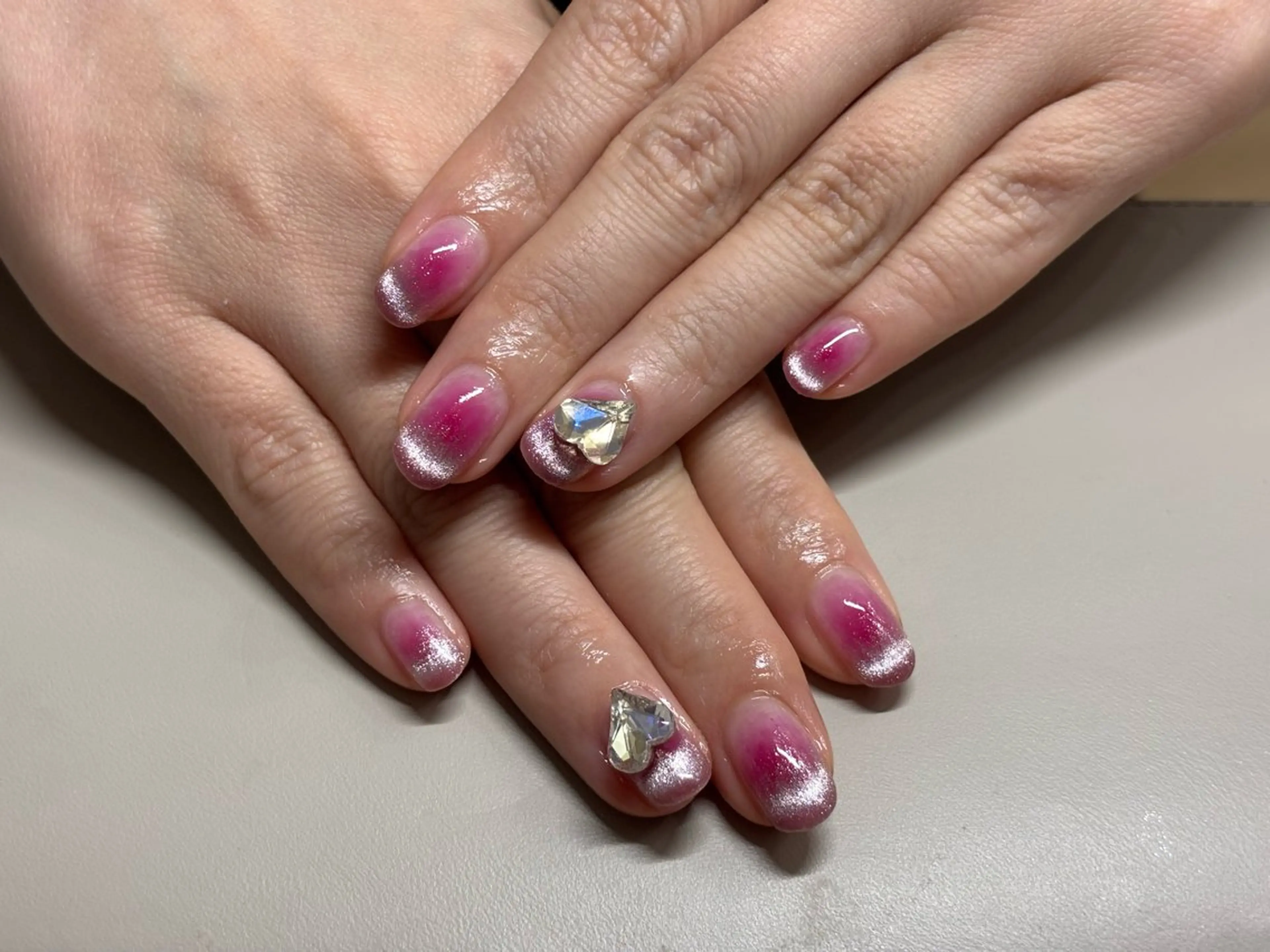 ネイル チークネイル フレンチネイル マグネットネイル マグネットフレンチ REY所属・REY Mioのネイルデザイン