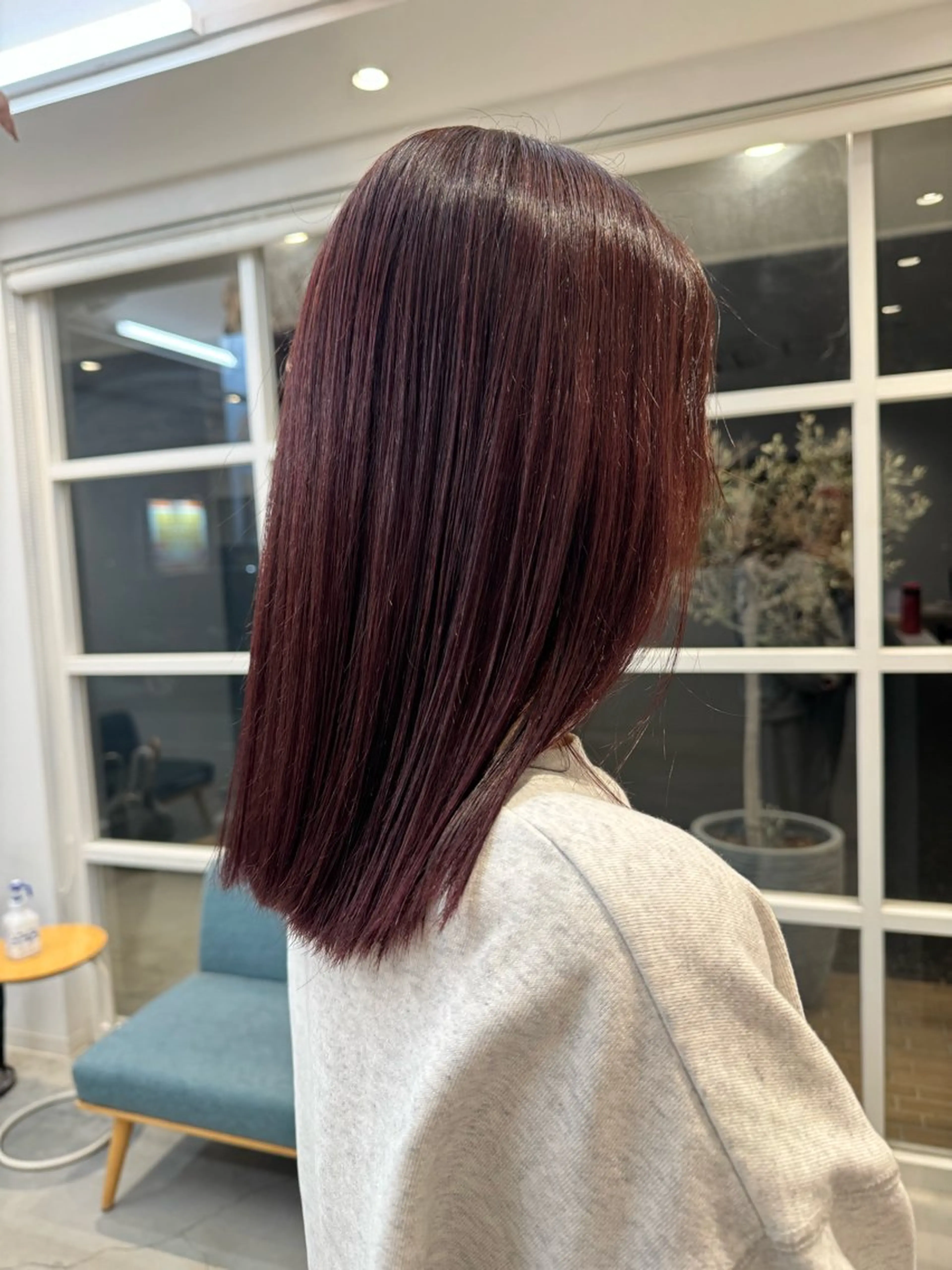 セミロング ヘアカラー YUME/ ブリーチ／ハイライトのヘアスタイル