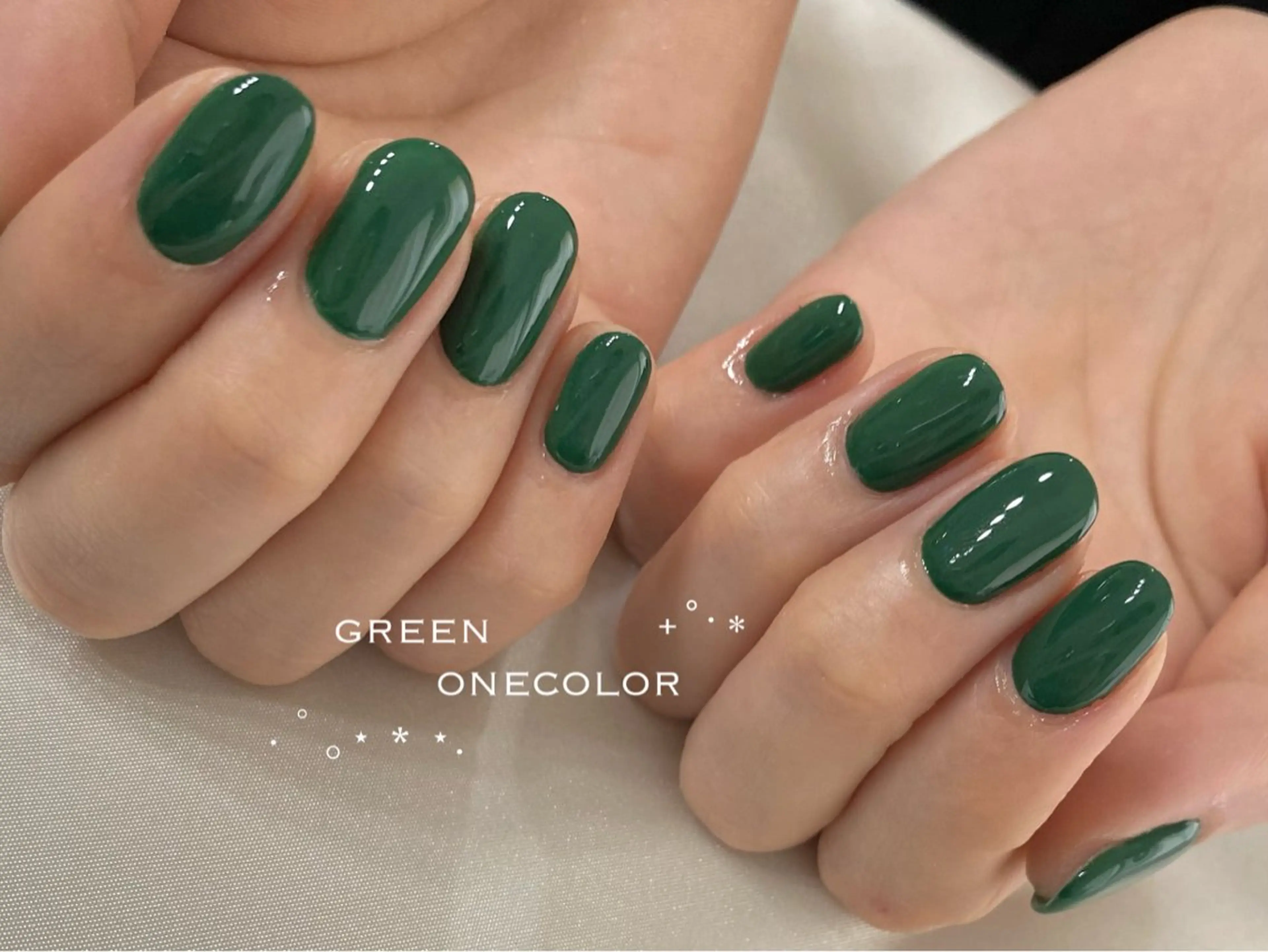 ネイル グリーン ワンカラーネイル シンプルネイル ハンドネイル Lee_ nailのネイルデザイン