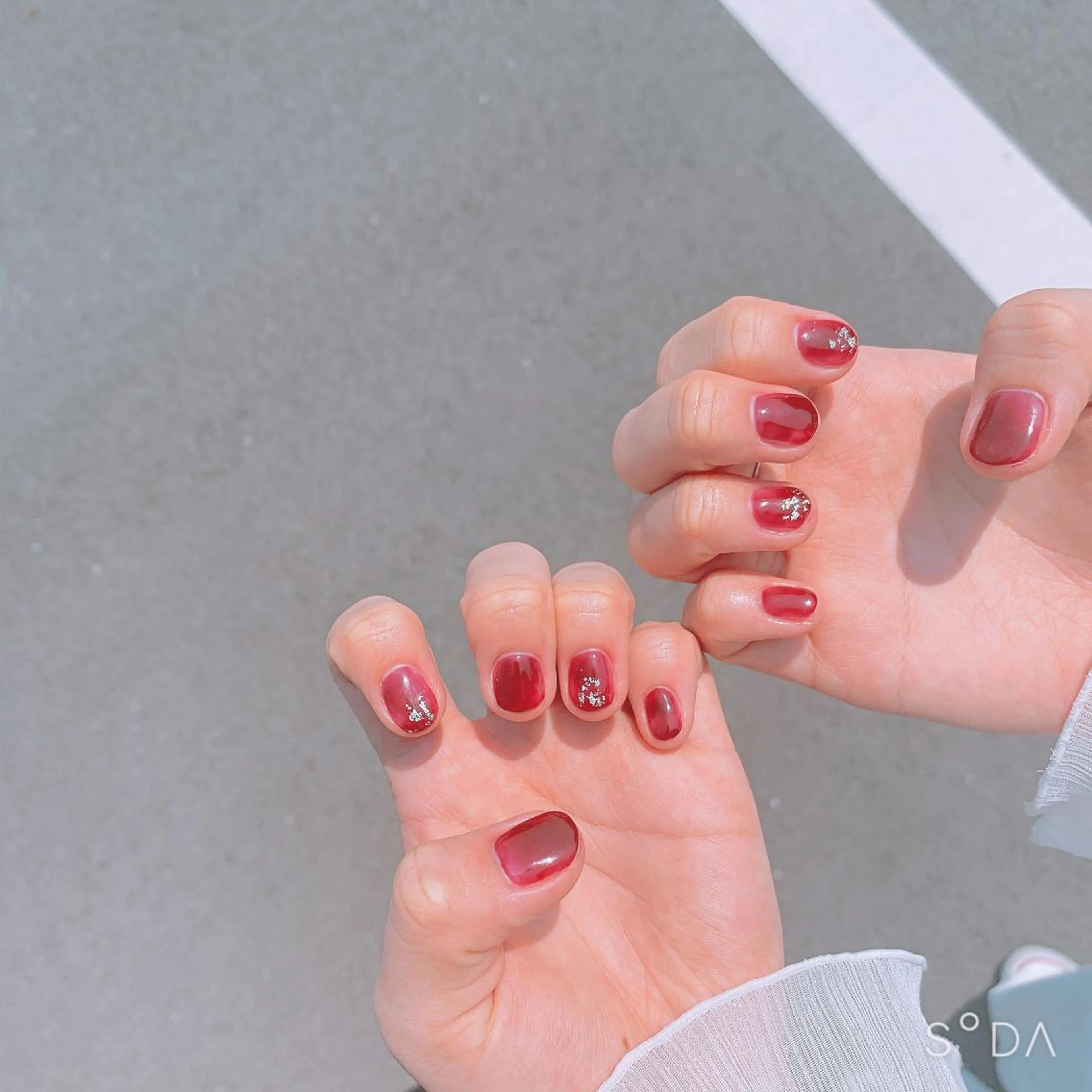 ネイル 大理石ネイル(マーブル) 赤色 Rena colore'のネイルデザイン