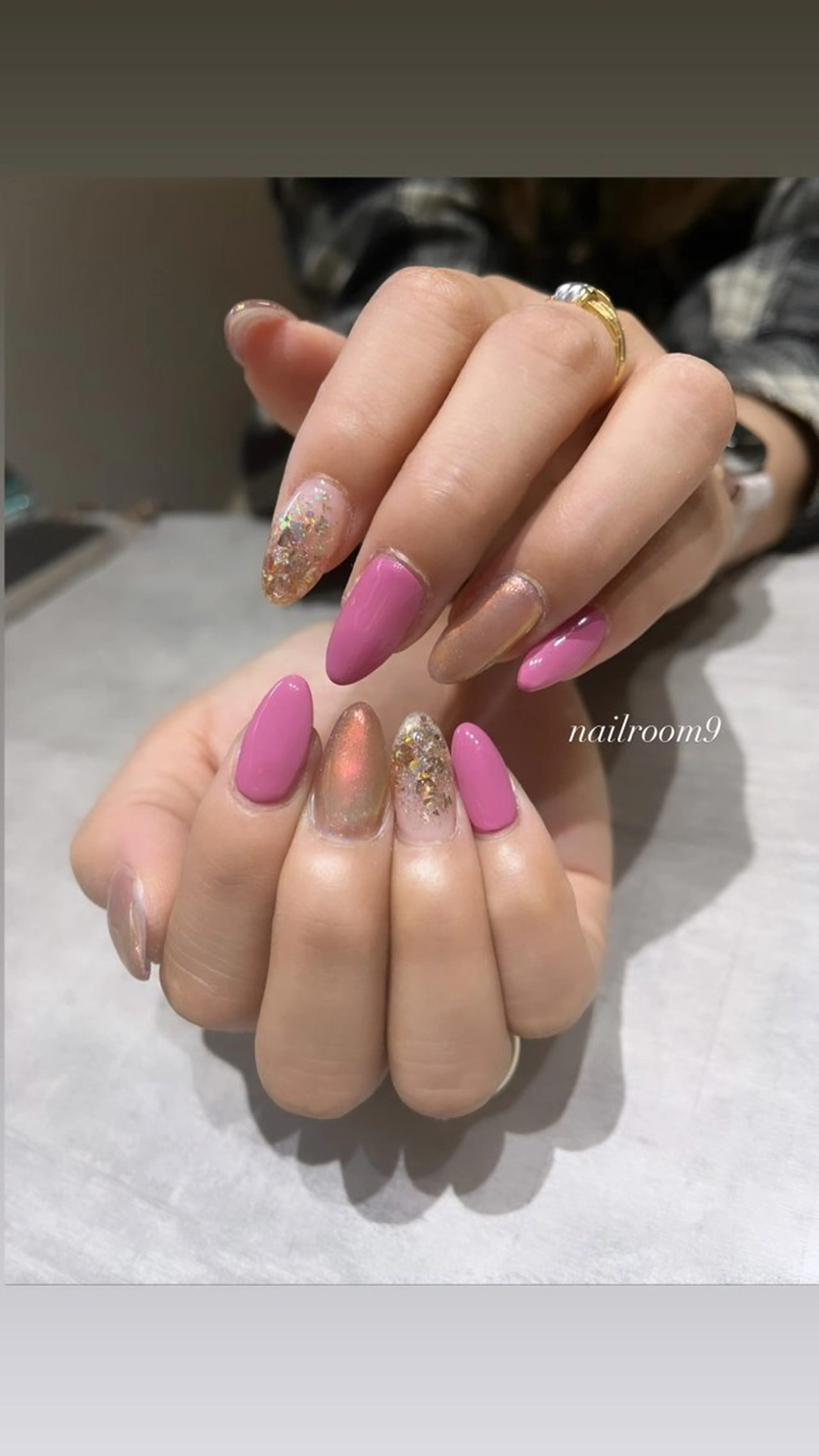 ネイル ラメ(グリッター) ハンドネイル nail room9 ☺︎のネイルデザイン