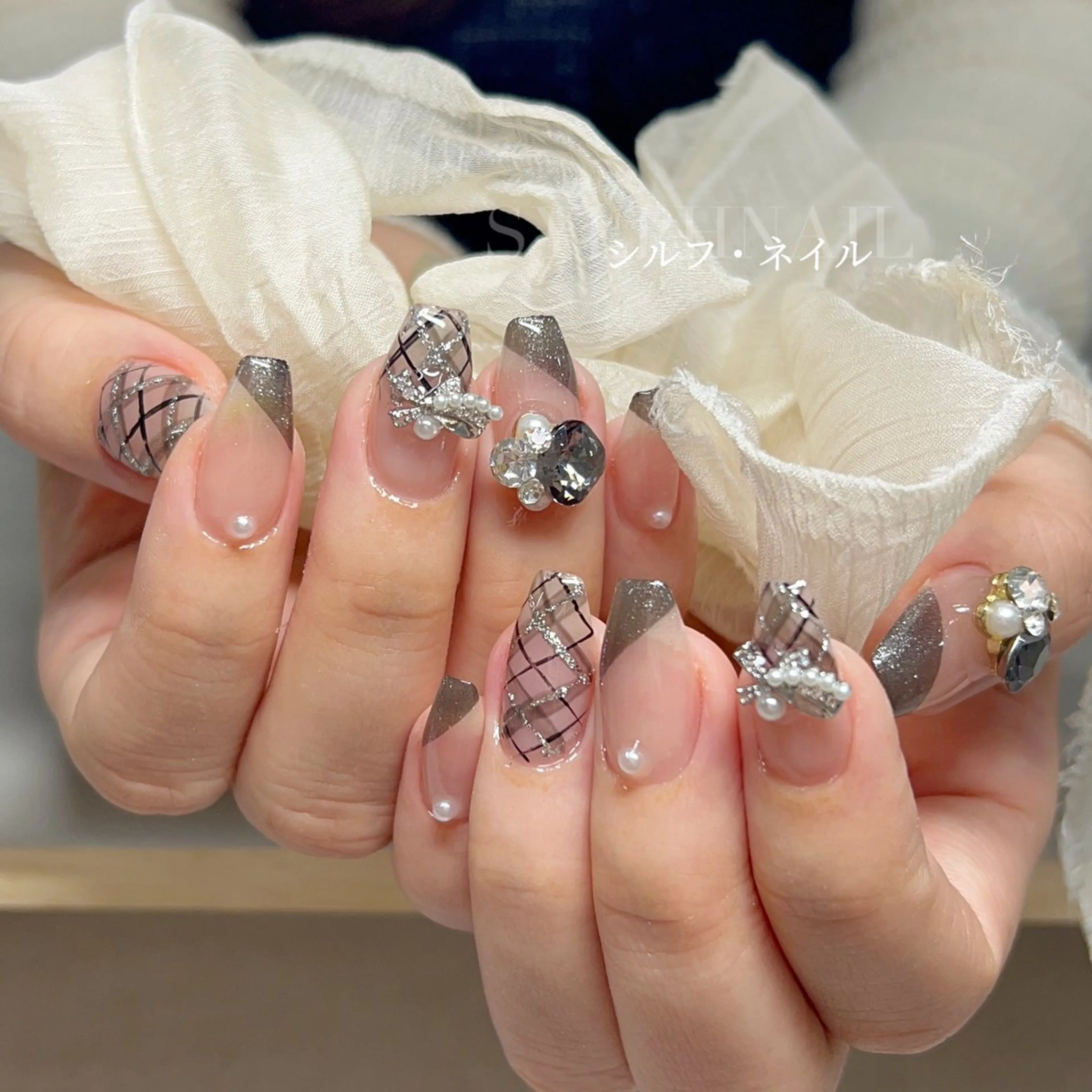 ネイル ハンドネイル Trend Nail シルフのネイルデザイン