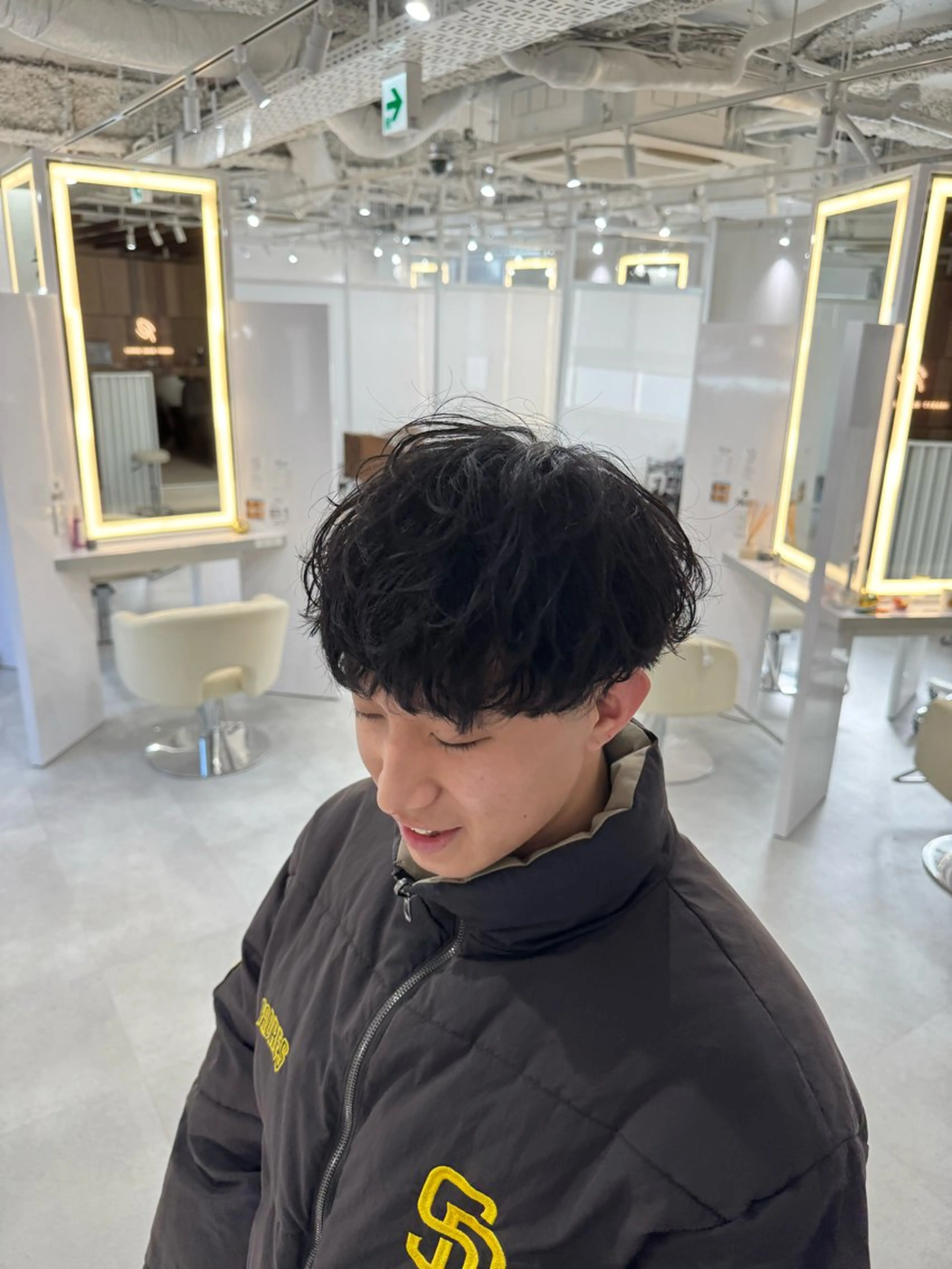 パーマ メンズ カット パーマ 山下 光太郎のヘアスタイル