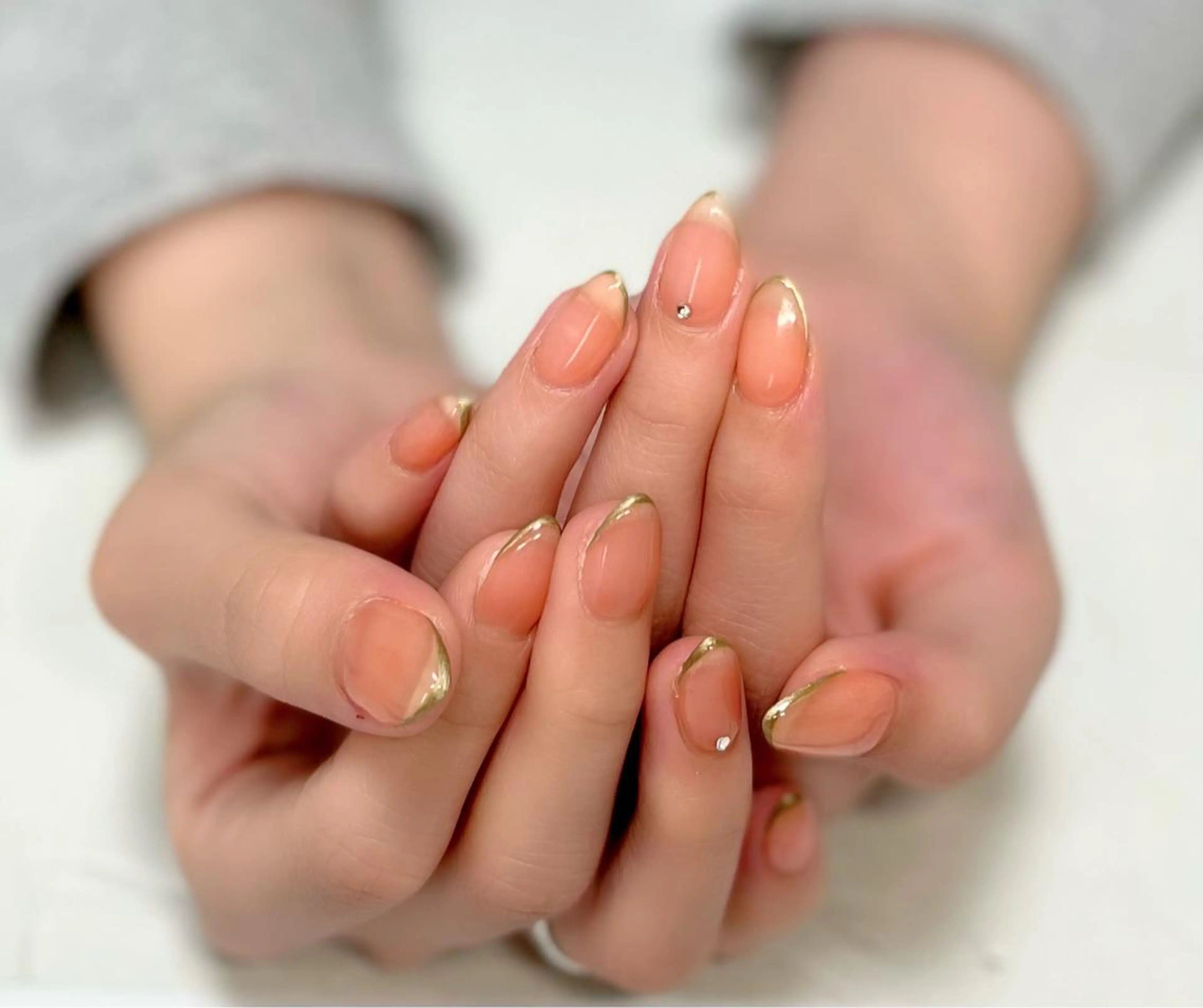 ネイル フレンチネイル ゴールド ハンドネイル shonan_ kairiのネイルデザイン