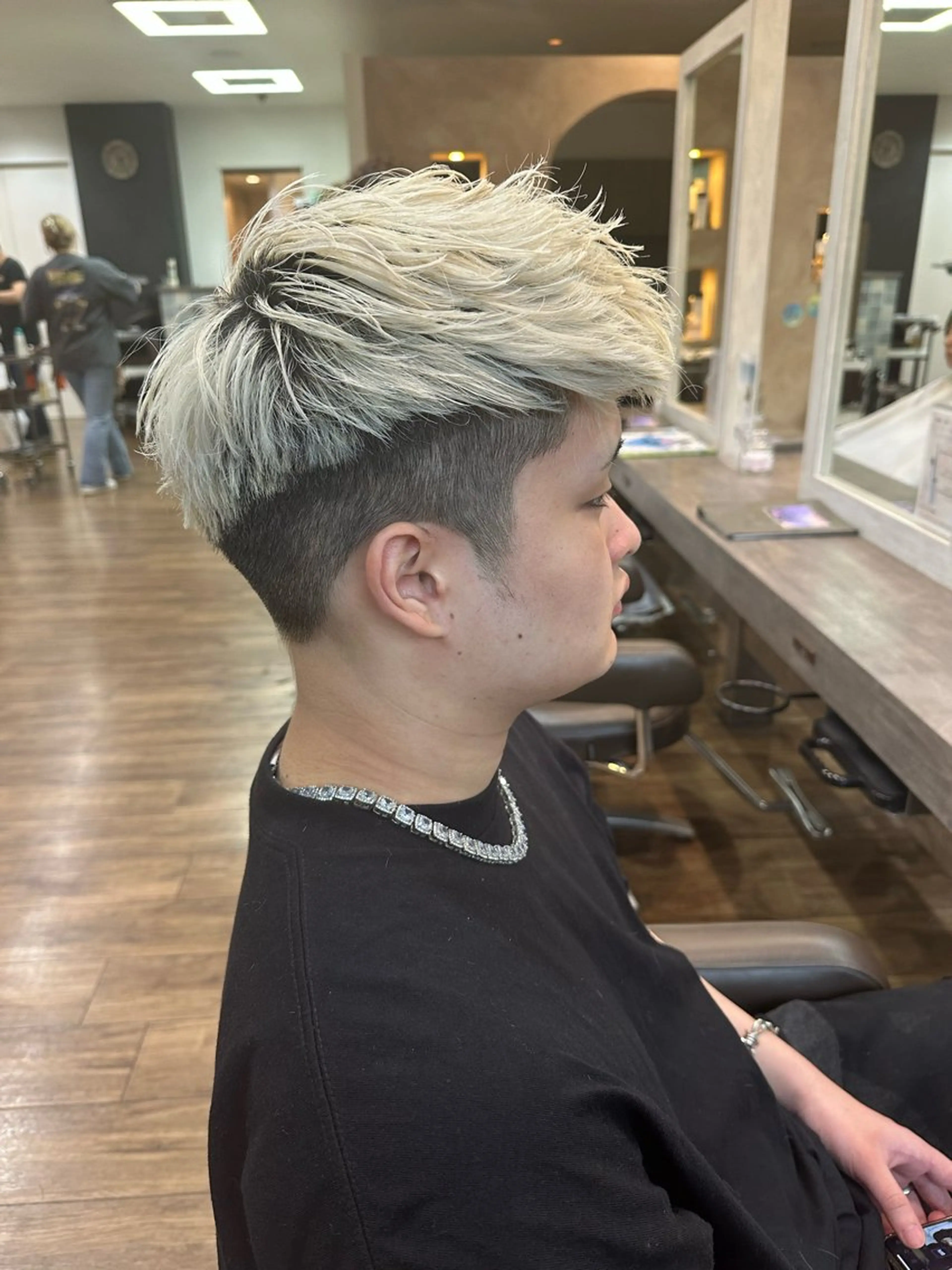 ショート メンズ 小川 音哉「fluer」のヘアスタイル