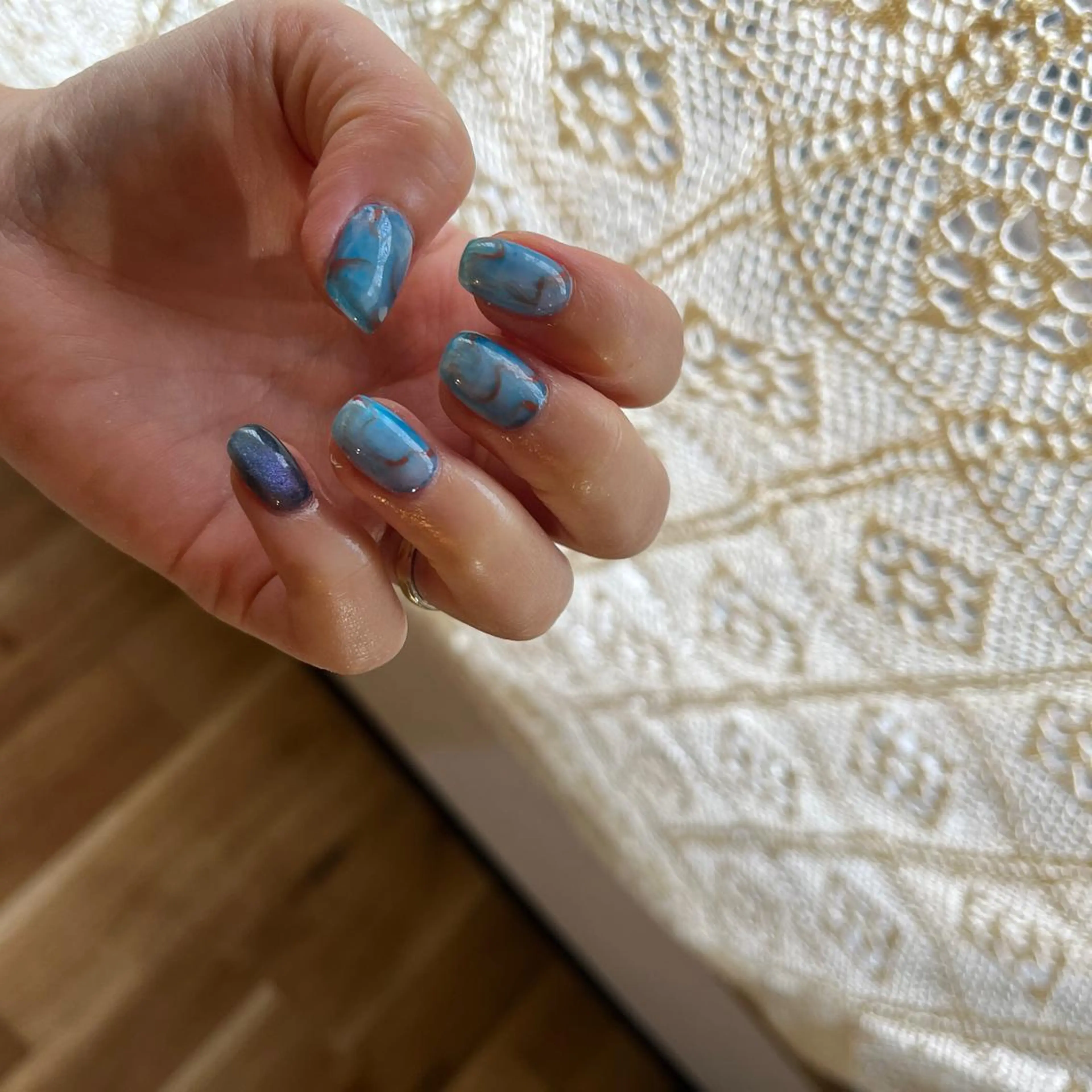 ネイル ブルー クリアネイル 水色 夏ネイル フリーランス¨̮⃝ ネイリストOKADAのネイルデザイン