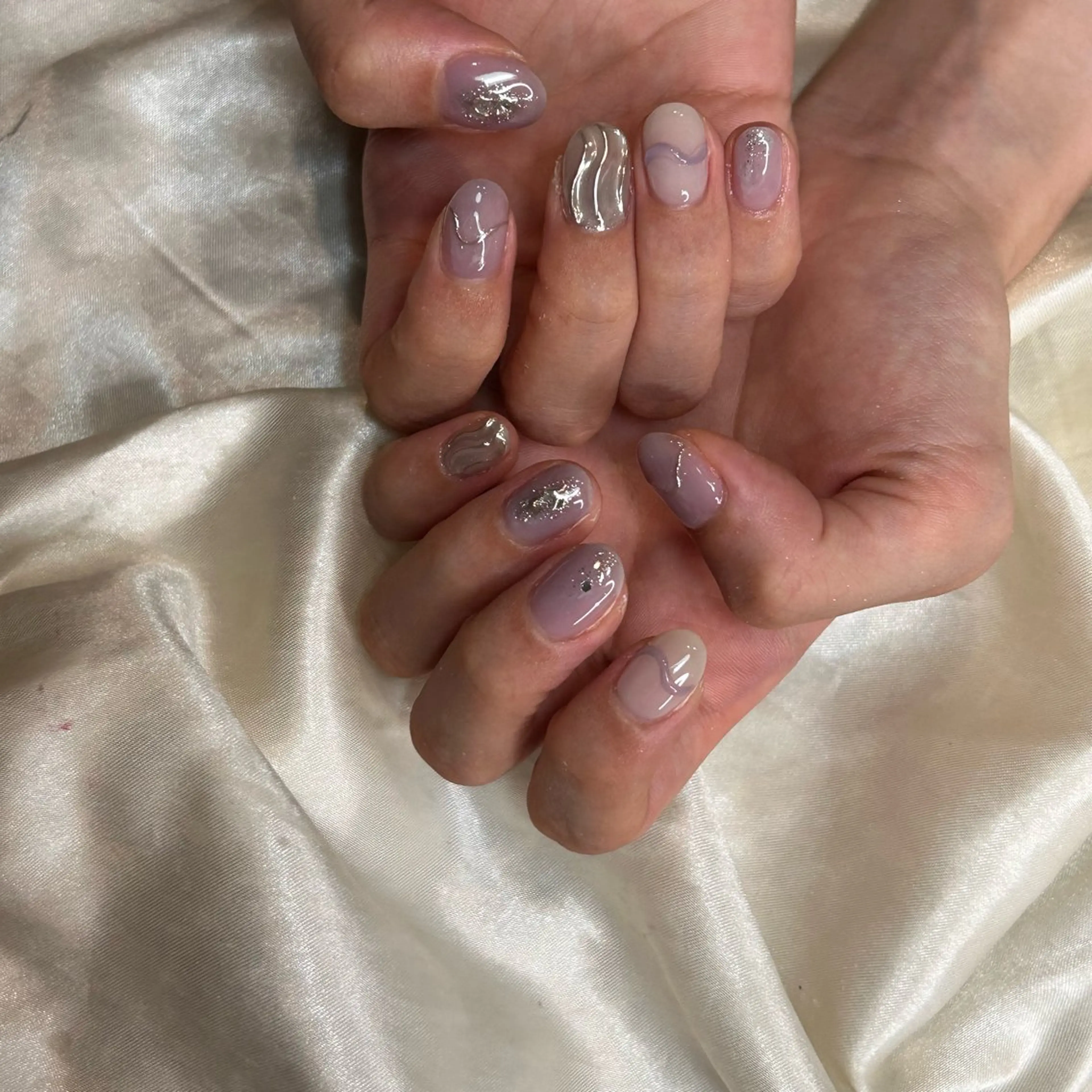 ネイル ハンドネイル 西岡 杏のネイルデザイン