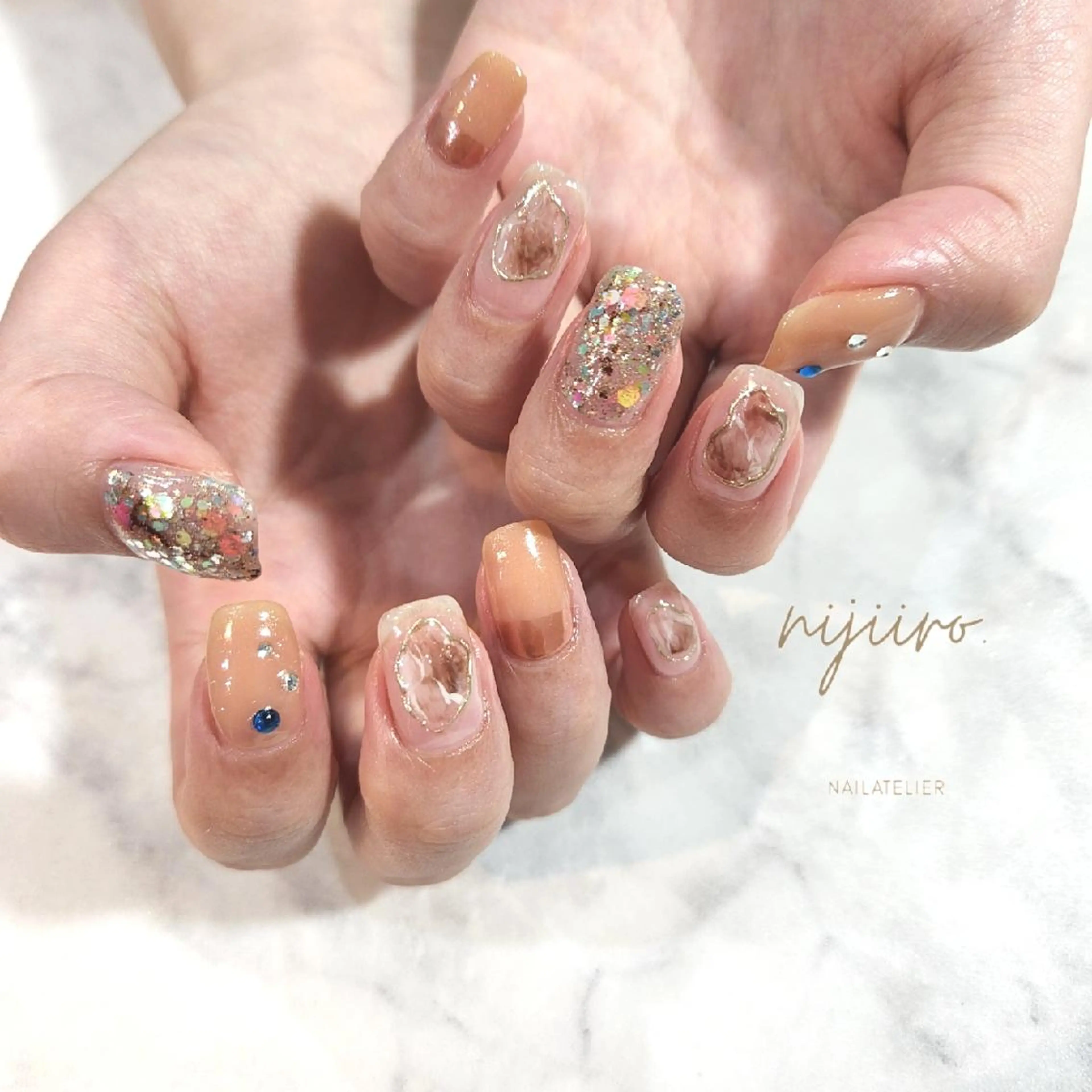 ネイル ハンドネイル nailatelier nijiiro.所属・nijiiro🌈 サトウのネイルデザイン