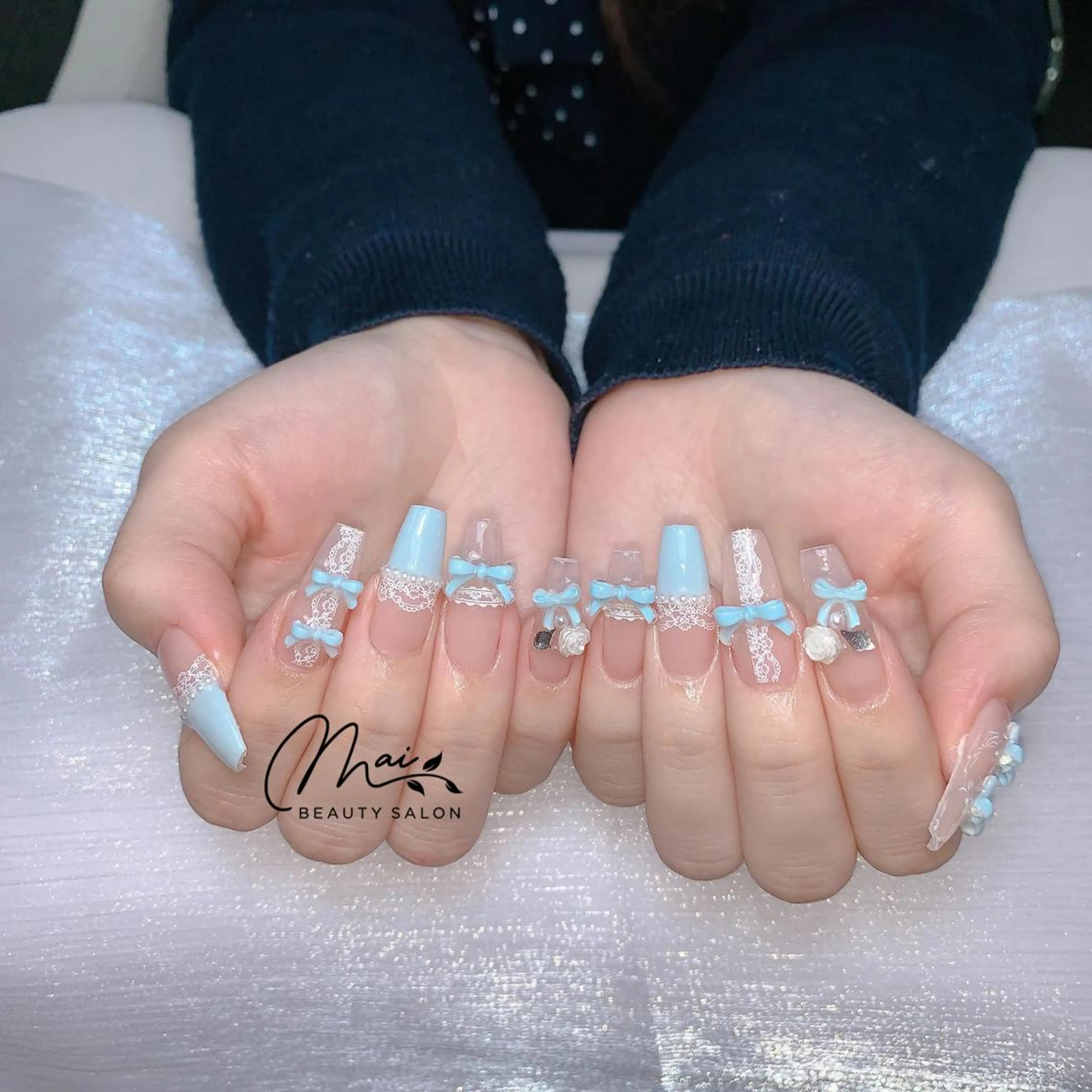 ネイル オーロラネイル チークネイル 長さ出し フラッシュネイル フットネイル MaiBeauty HaNaのネイルデザイン