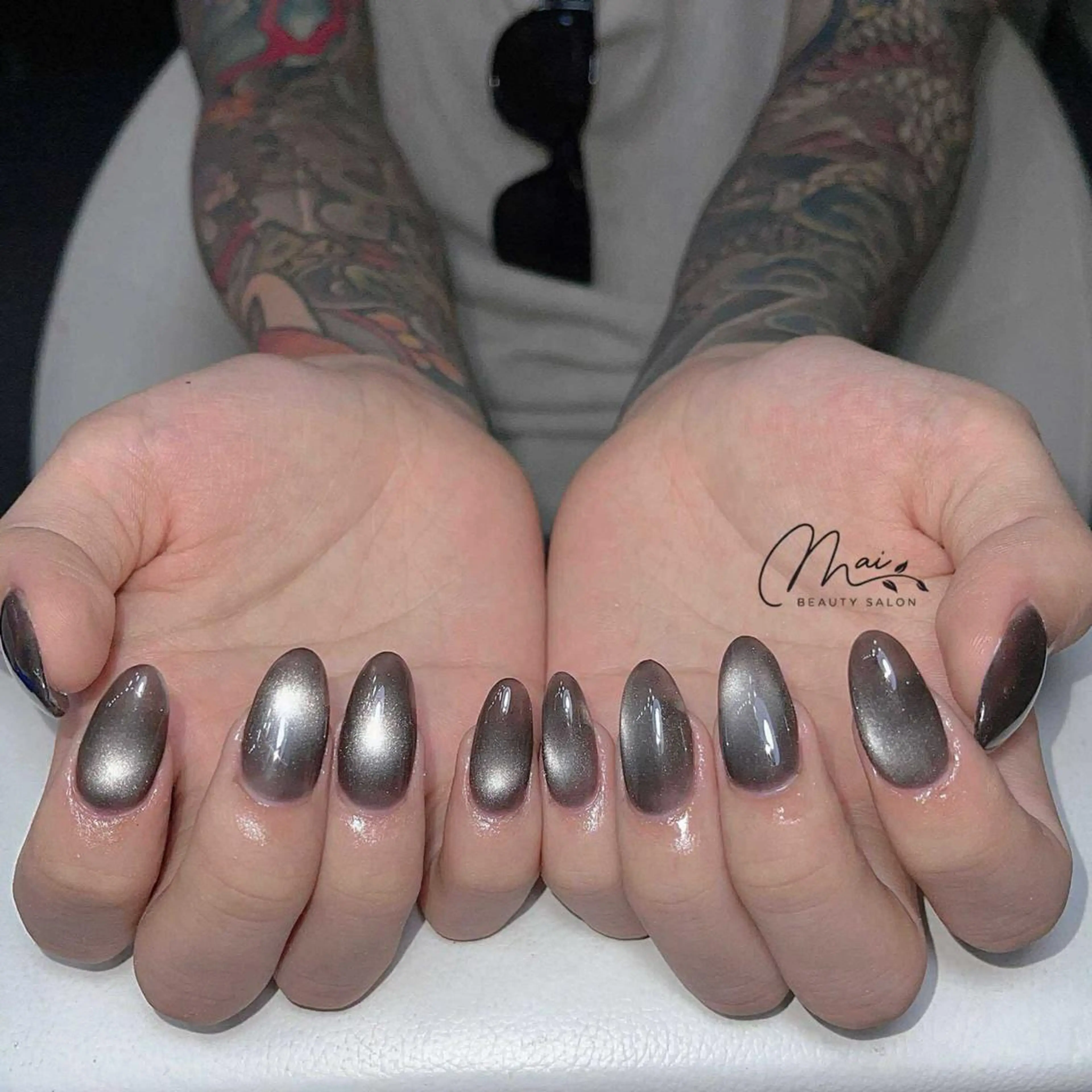 ネイル アニマル柄 ボルドー ジェルネイル ニュアンスネイル パラジェル MaiBeauty dodoのネイルデザイン