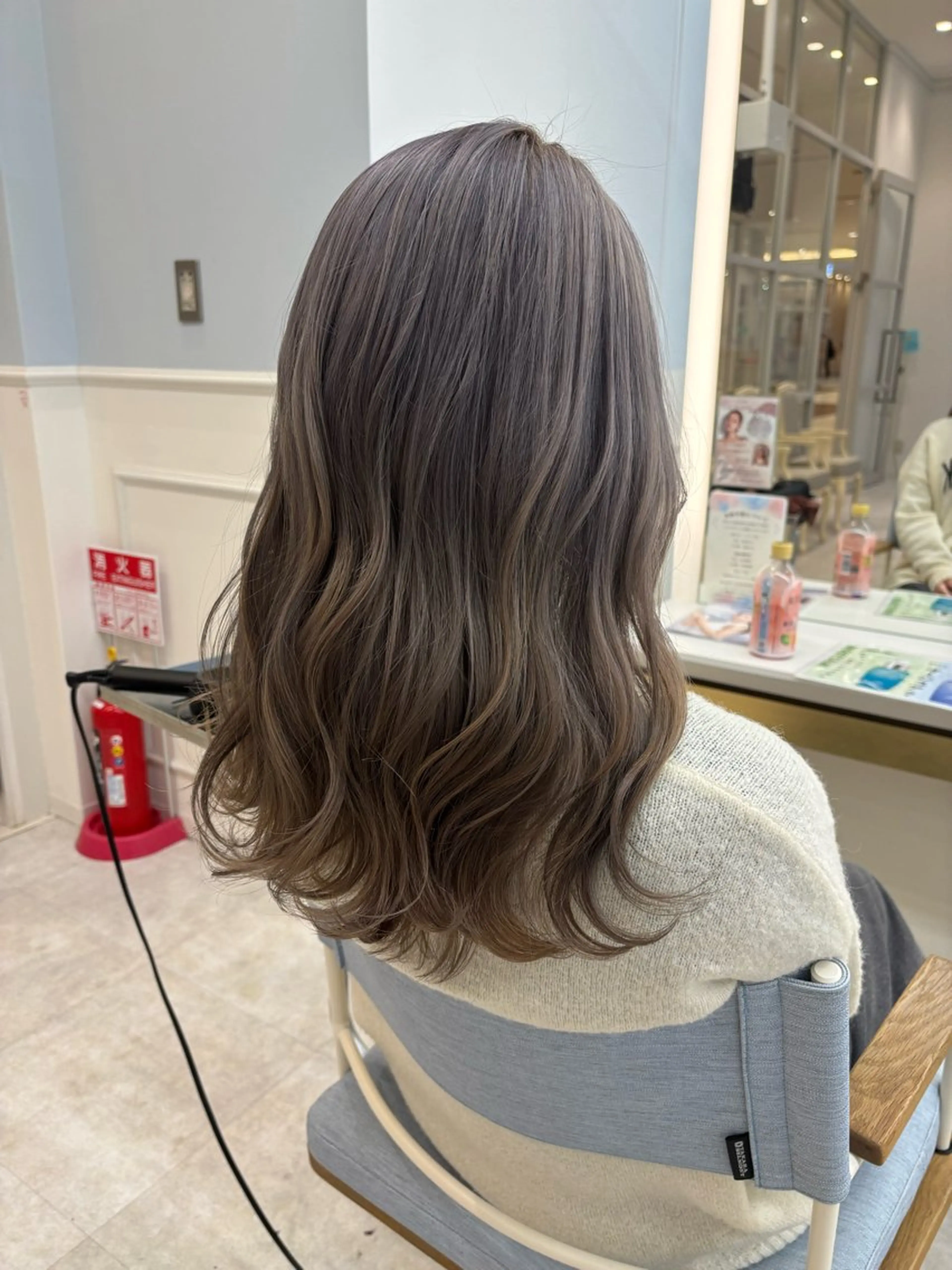 ミディアム カラー カット ヘアカラー 低ダメージ特化🌱 佐野優斗のヘアスタイル