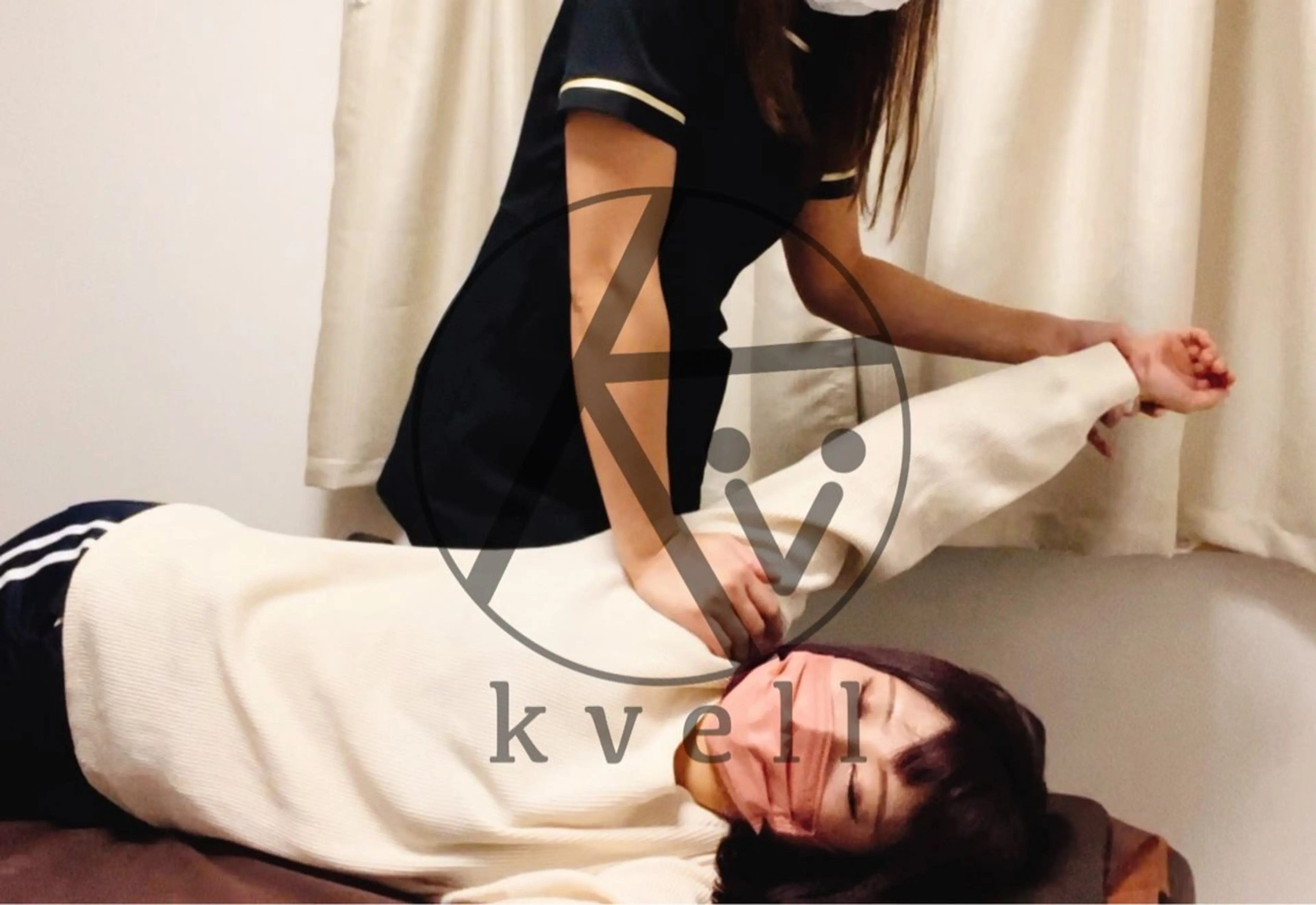 筋膜リリース姿勢矯正/猫背/反り腰/骨盤矯正/内巻き肩/ストレッチマッサージ約60分施術の写真