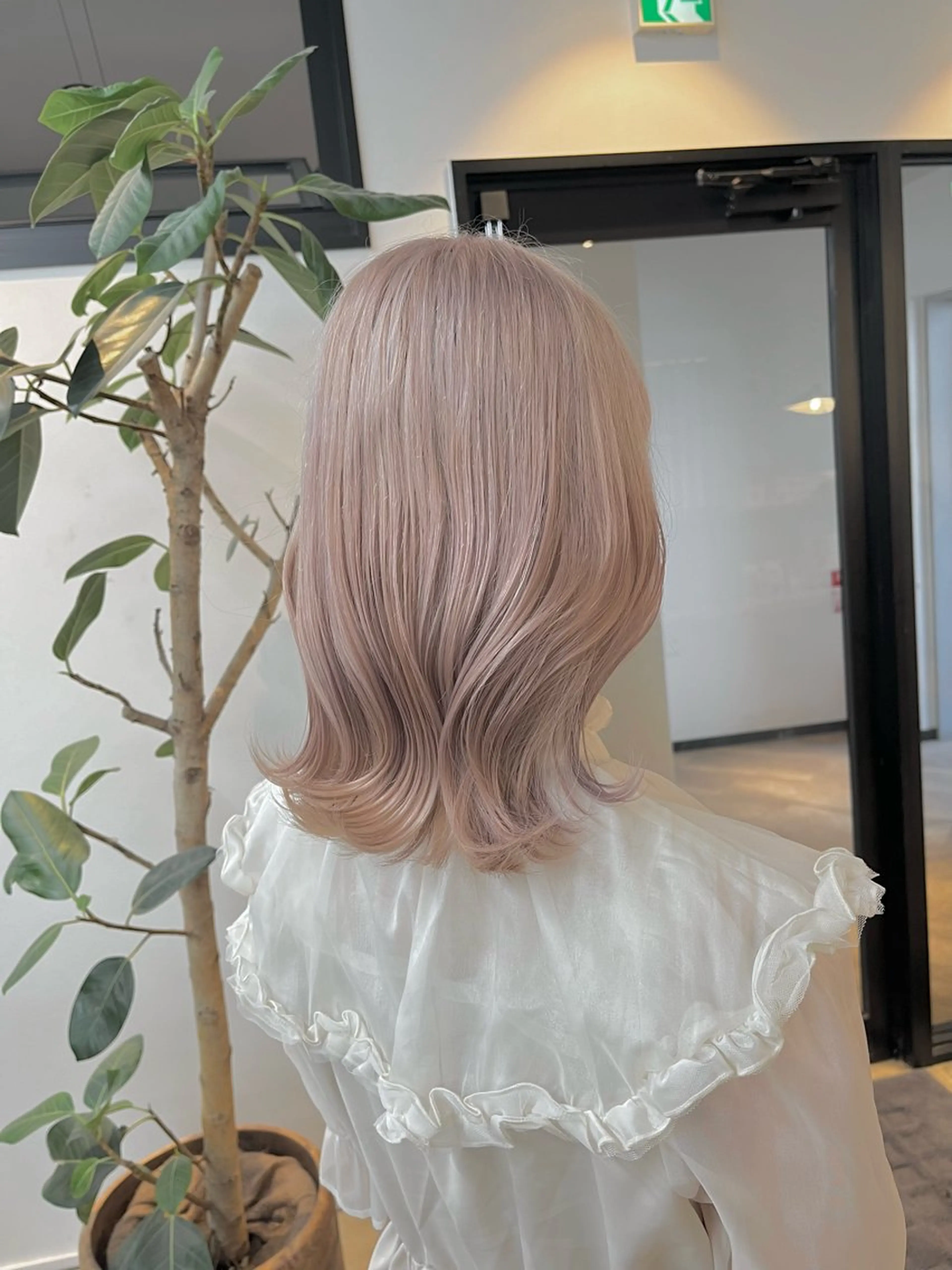 最高級ケアブリーチ+ケアカラー+オージュア5STEPの写真