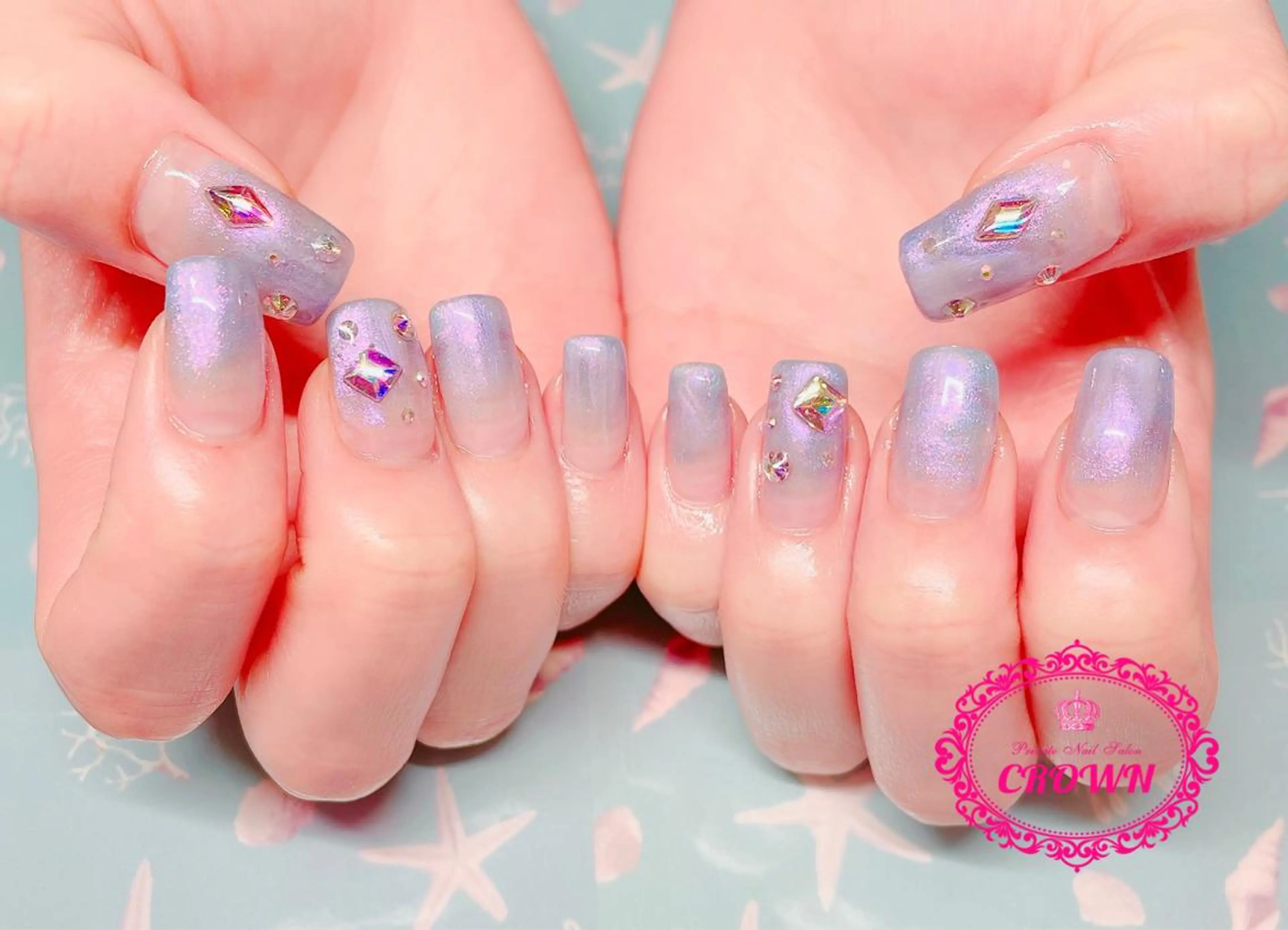 ネイル ハンドネイル CROWN プライベートサロンのネイルデザイン