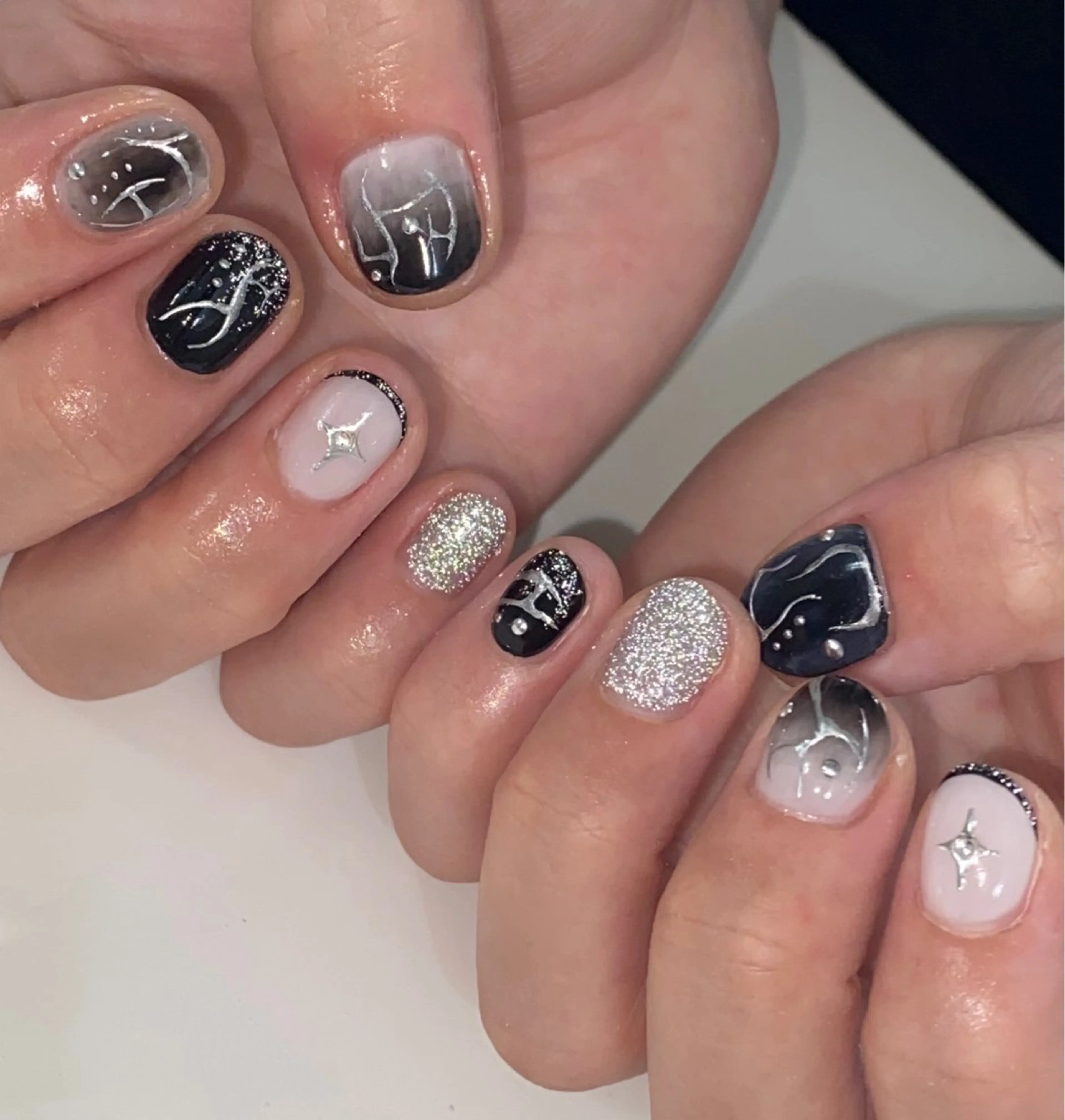 ネイル ショートネイル ハンドネイル Bitty／ SENA⋆˙⟡ —のネイルデザイン