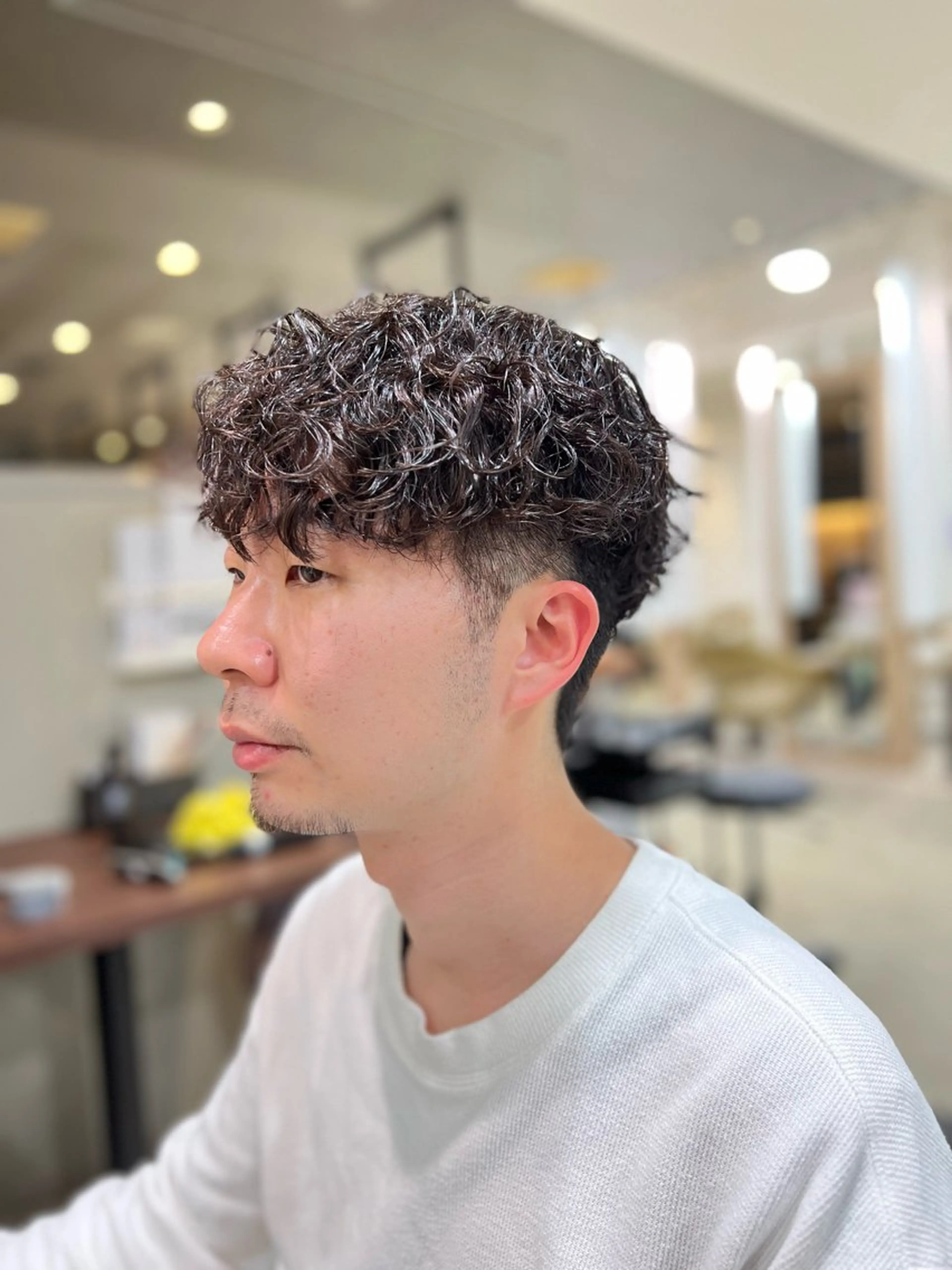 パーマ メンズ カット パーマ 心斎橋バレイヤージュ 小林勝貴のヘアスタイル