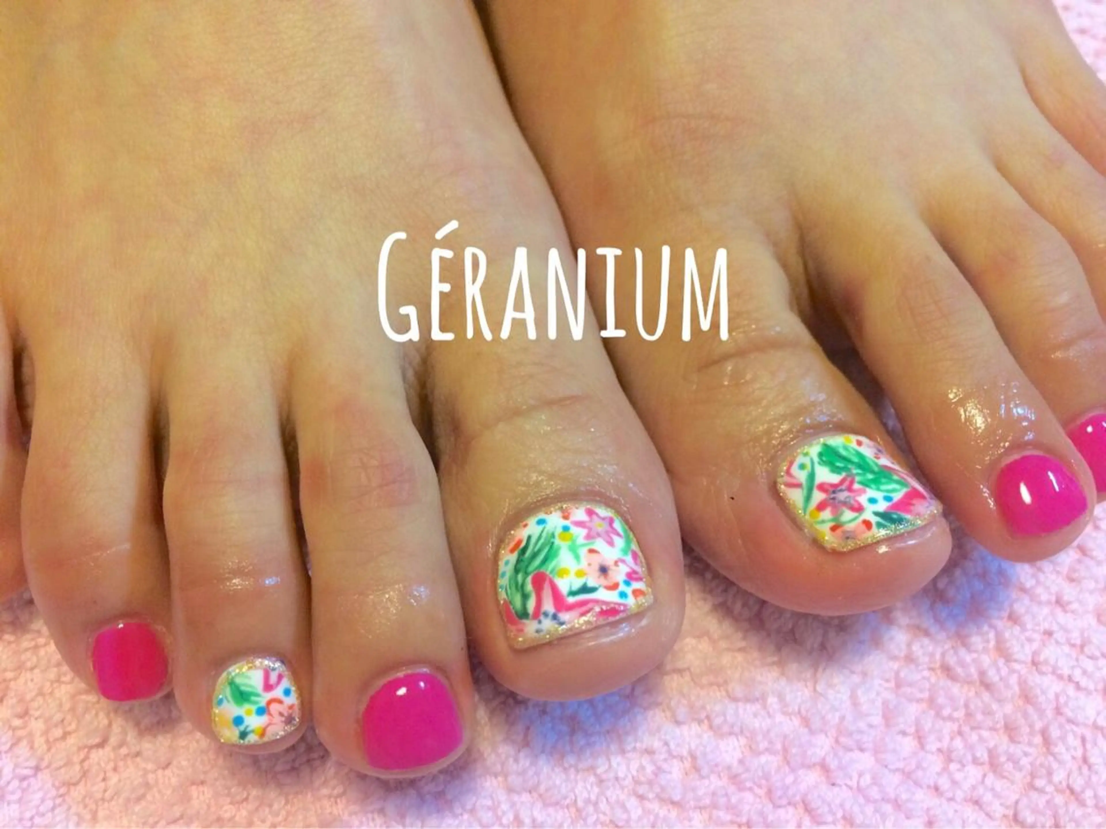 ネイル GéRanium Harukaのネイルデザイン