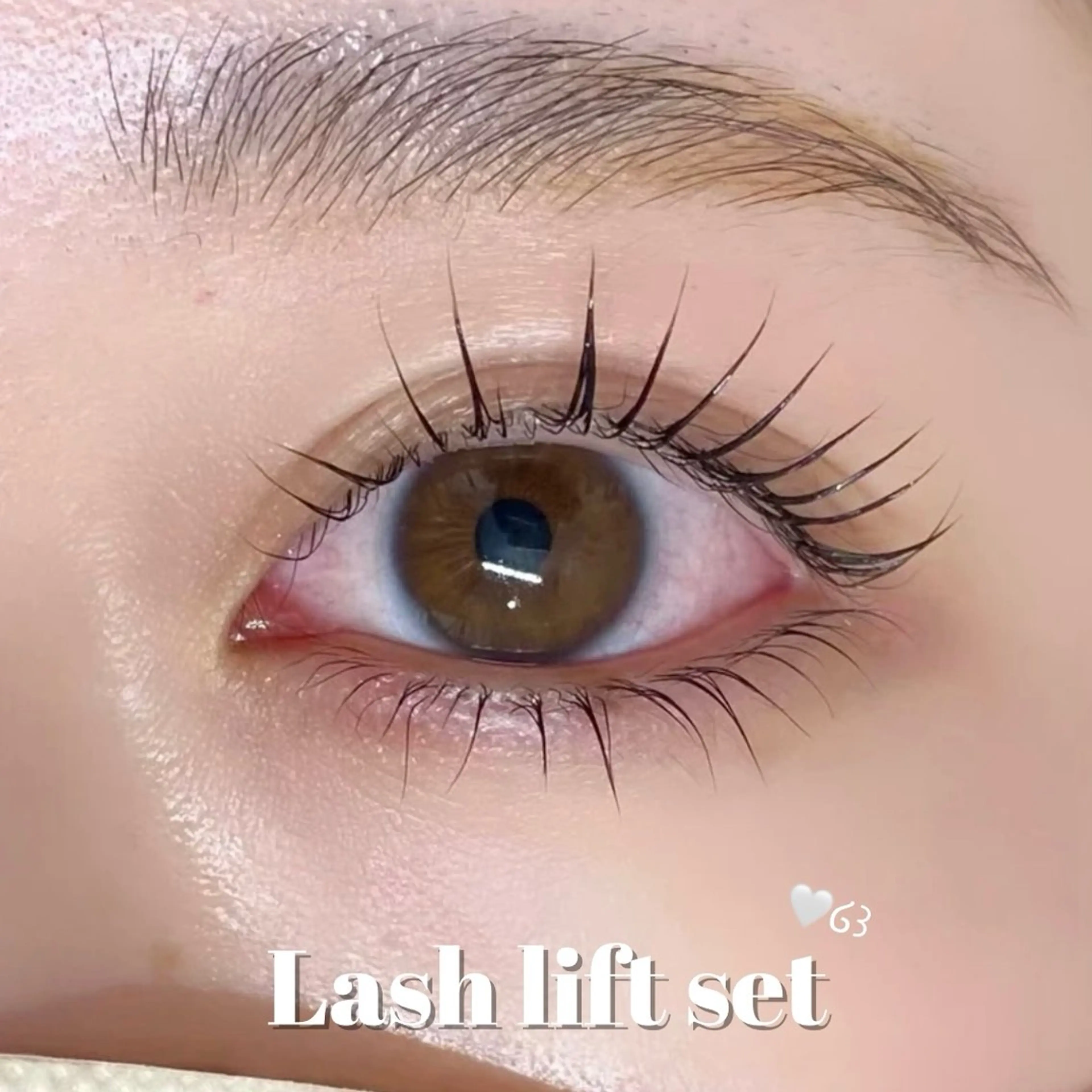 ☁️人気𝑵𝒐.𝟏上下ラッシュリフト(パリジェンヌ込)選べる束感コーティング or ケアトリートメント付☁️の写真