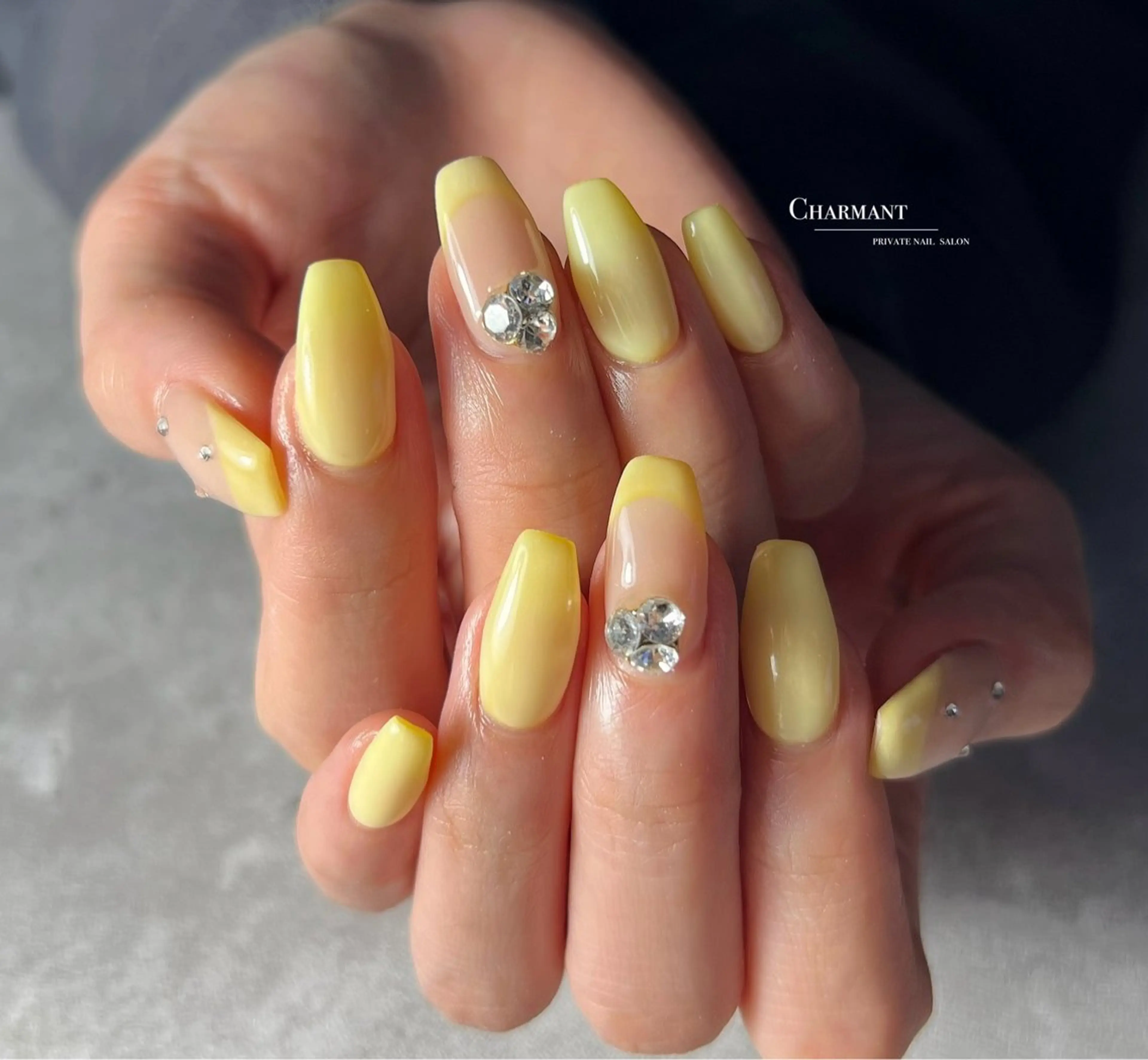 ネイル ハンドネイル Minako 【Charmant】のネイルデザイン