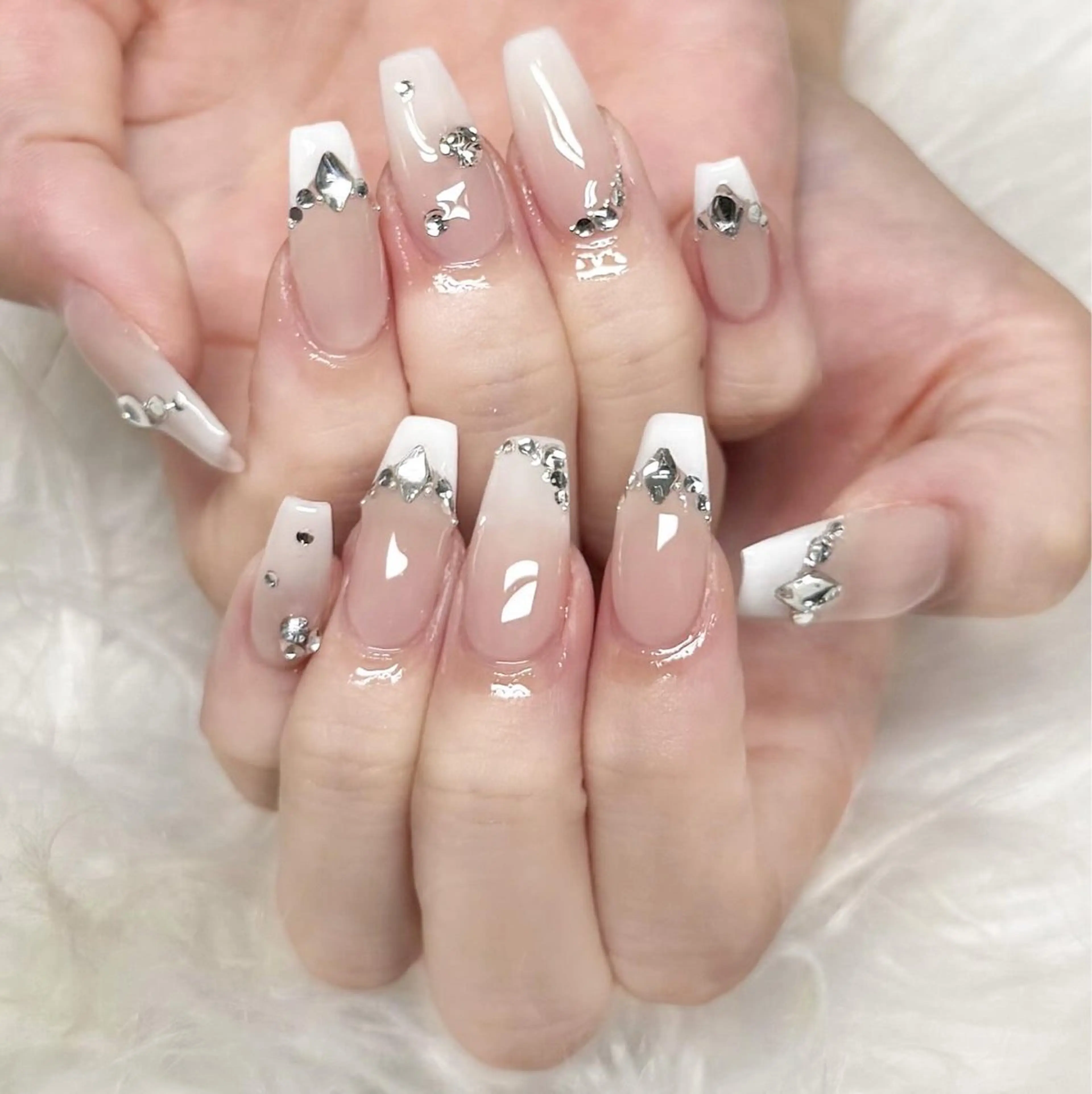 ネイル ハンドネイル 🍁nail. kaede🍁のネイルデザイン