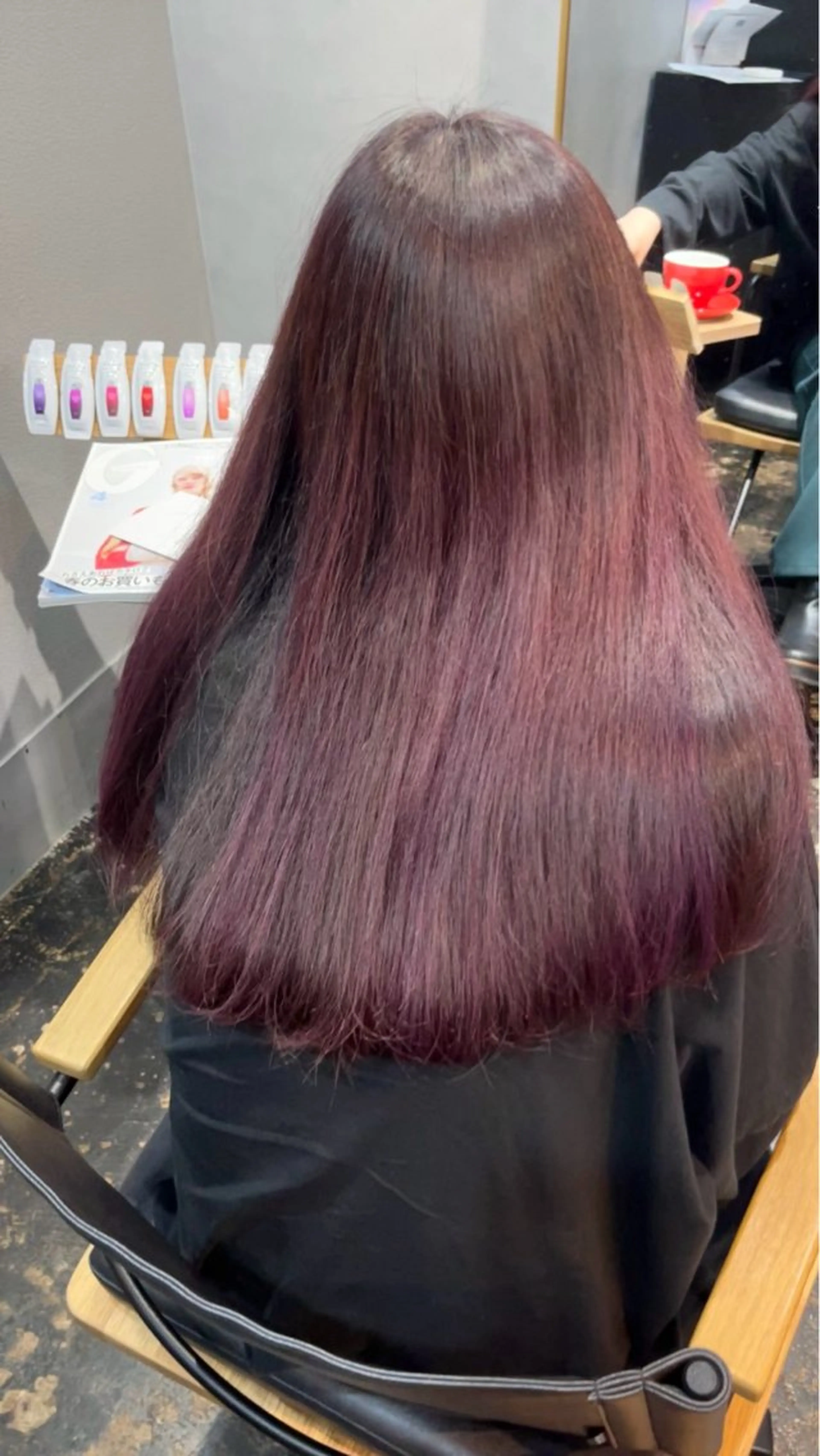 カラー ブリーチ ラベンダーカラー ヘアカラー トリートメント 透明感カラー/パーマ 🌀アオノのヘアスタイル