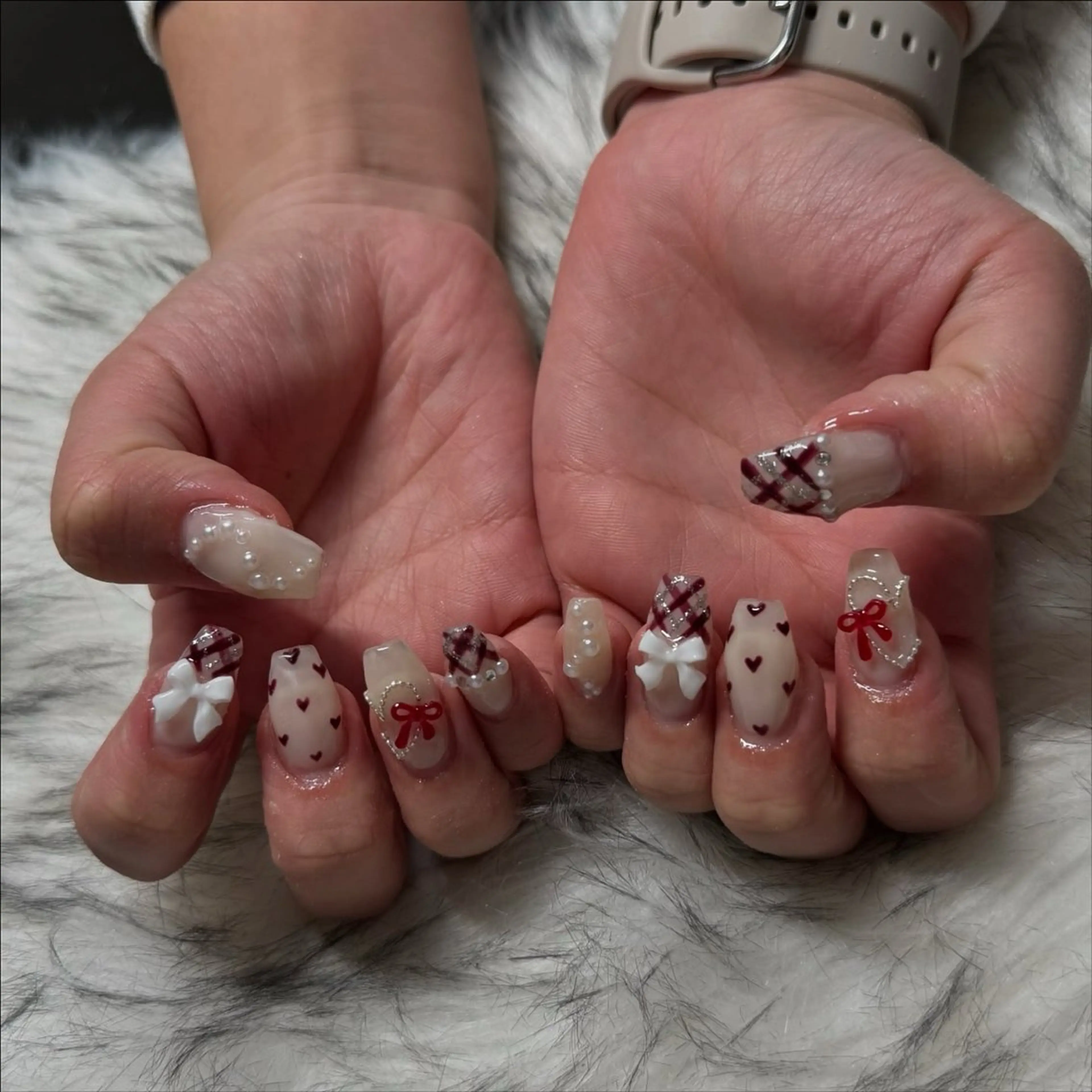 ロング ハンドネイル mao .のネイルデザイン