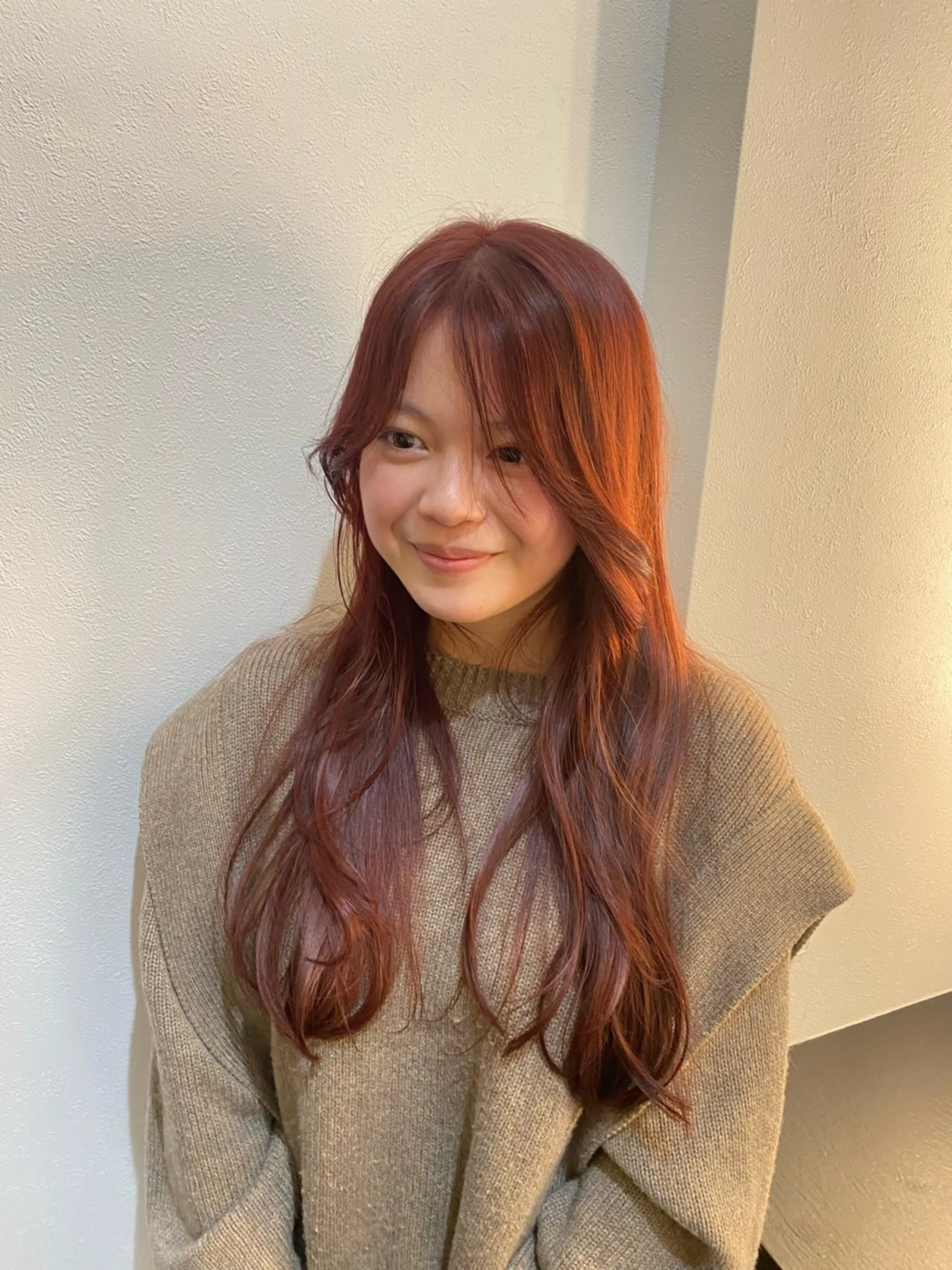 カット＋ブリーチカラー(ケアブリーチ込み)の写真