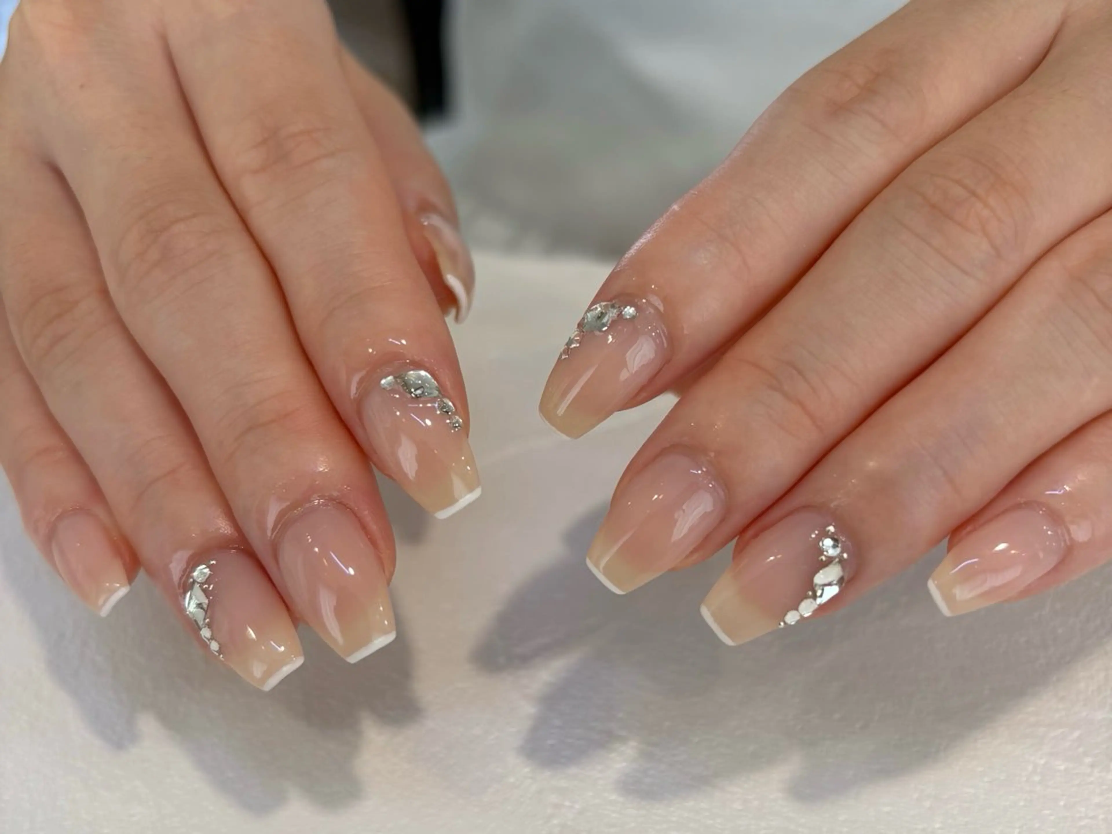 ネイル ハンドネイル 鈴木 里奈のネイルデザイン