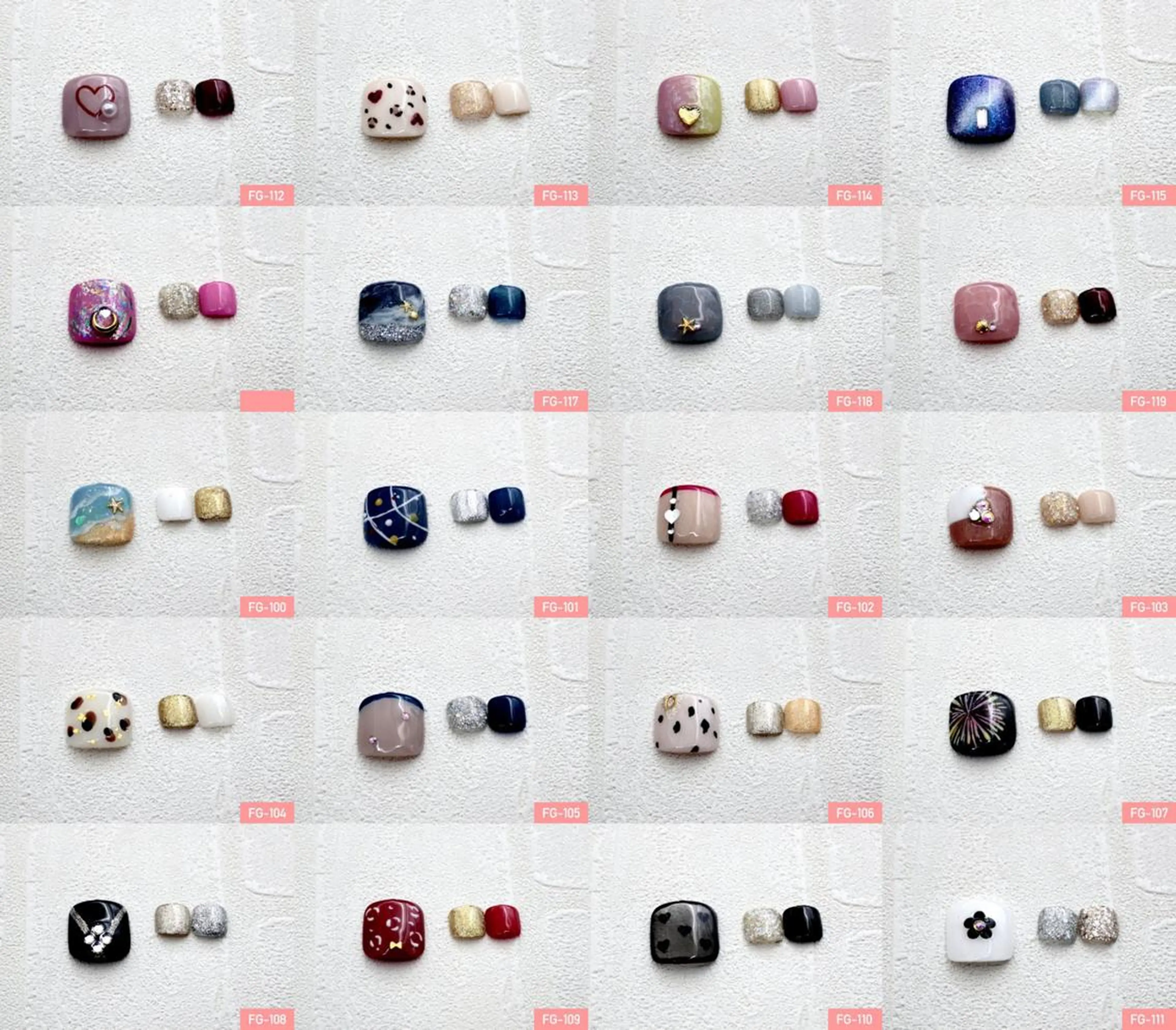 フット👡オフ無し＞ゴールドsetの写真