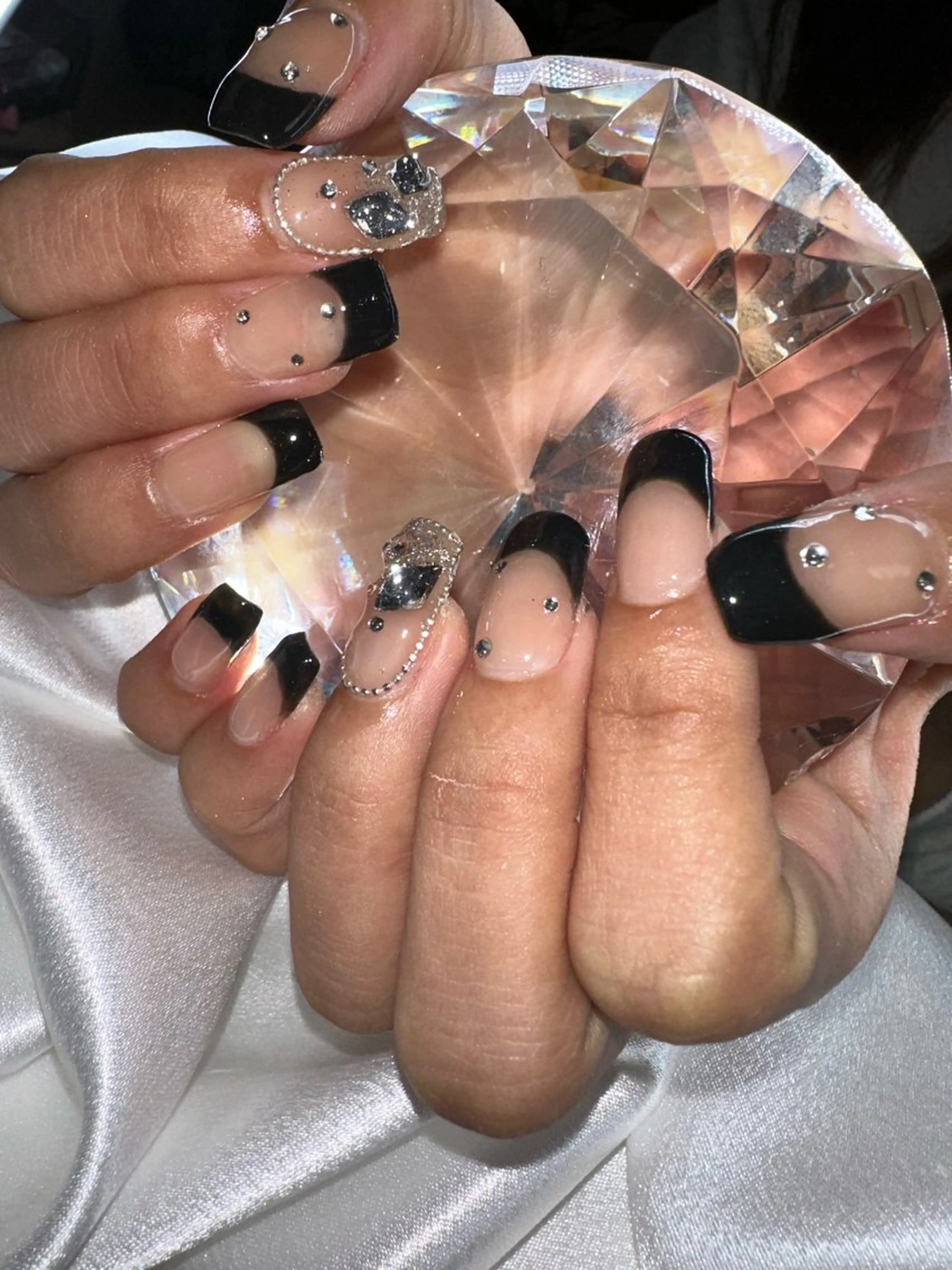 ミディアム ハンドネイル 🌿YOKOSUKA NAILS⚓️のネイルデザイン