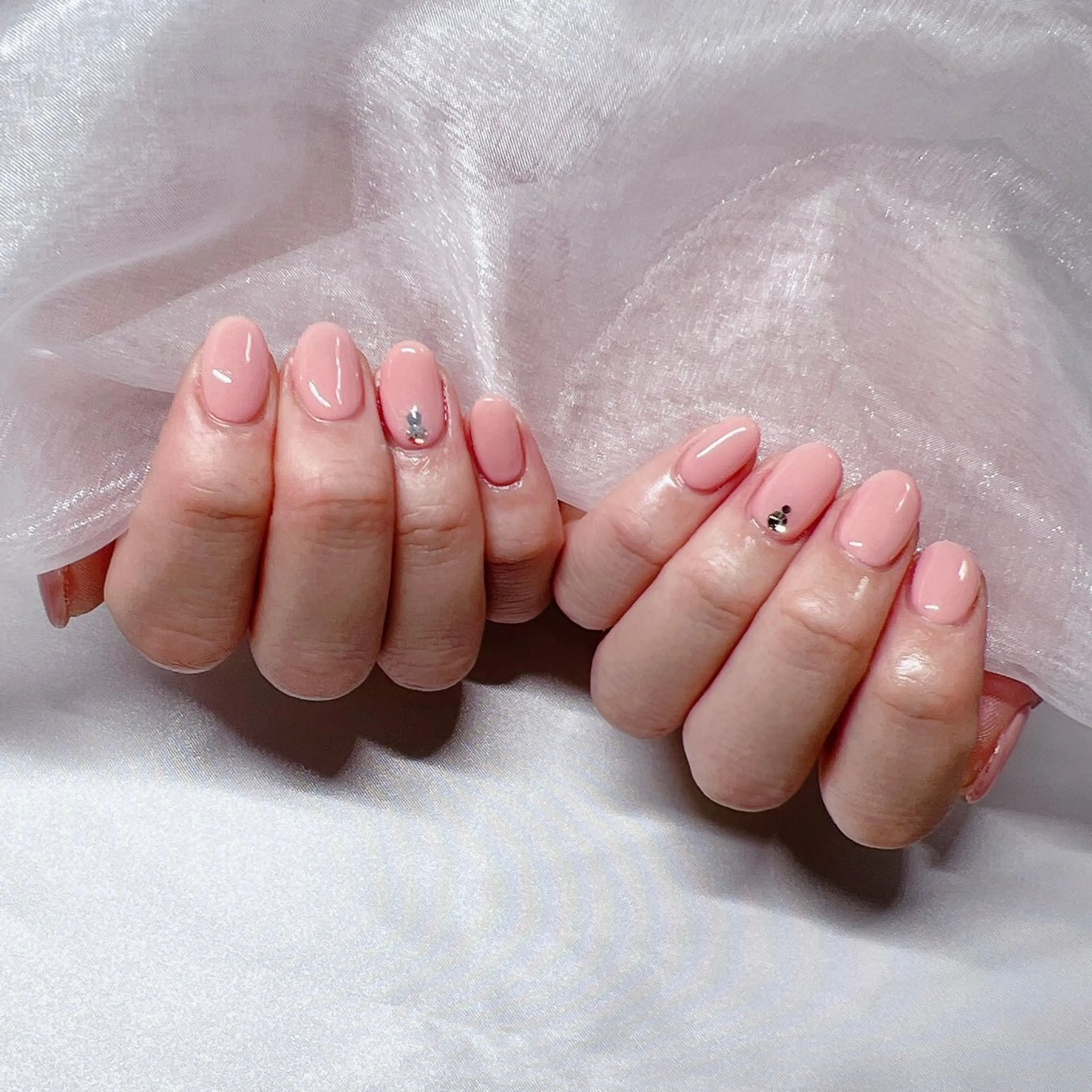 ネイル ジェルネイル 韓国ネイル マグネットネイル 持ち込み ニュアンスネイル ハンドネイル -nail salon-Reward所属・nail salon Rewardのネイルデザイン