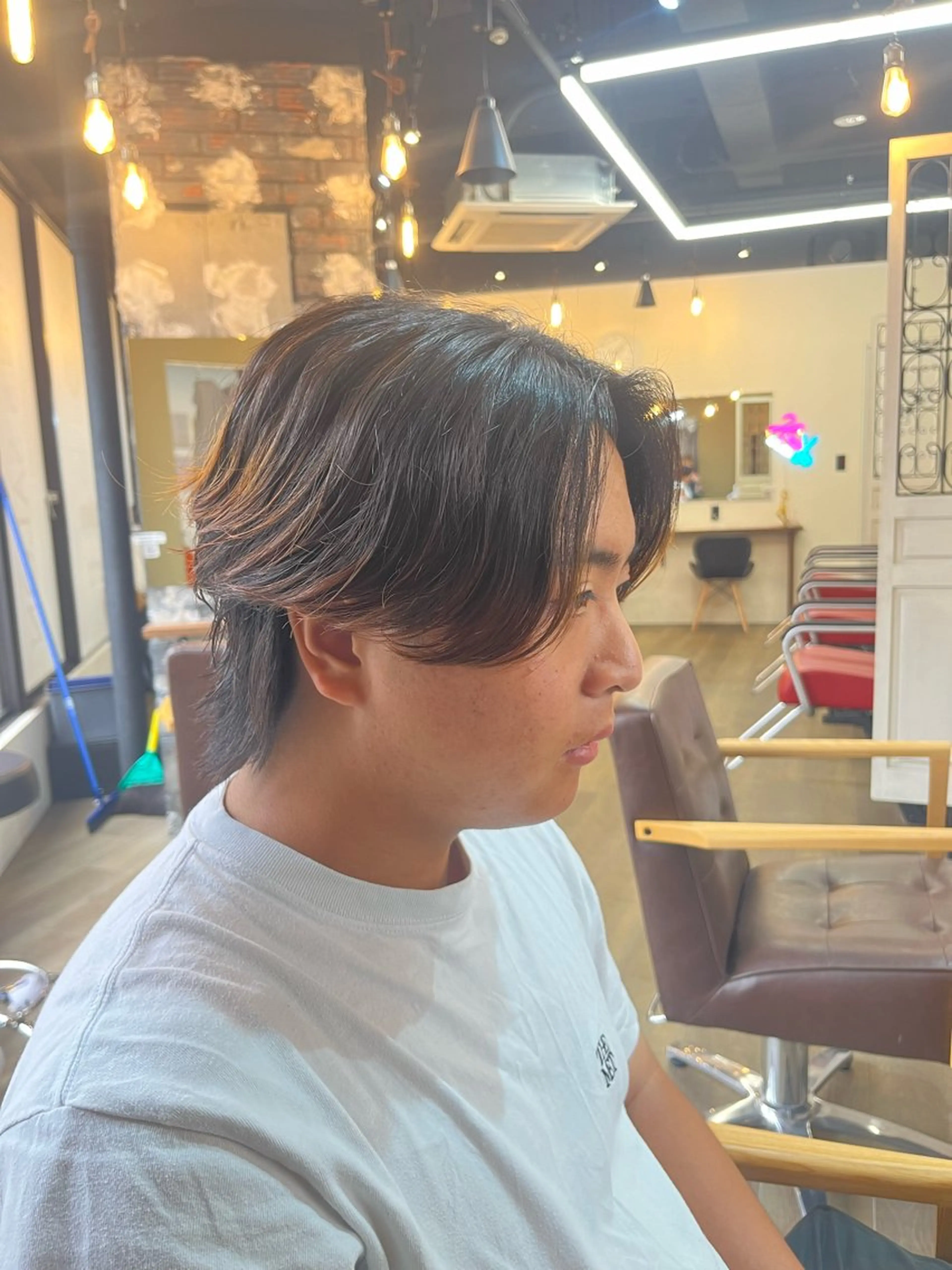 ショート パーマ メンズ フェザーパーマ メンズパーマ ニュアンスパーマ カット パーマ 韓国風メンズ/毛流れ ヘアなら須田龍世のヘアスタイル