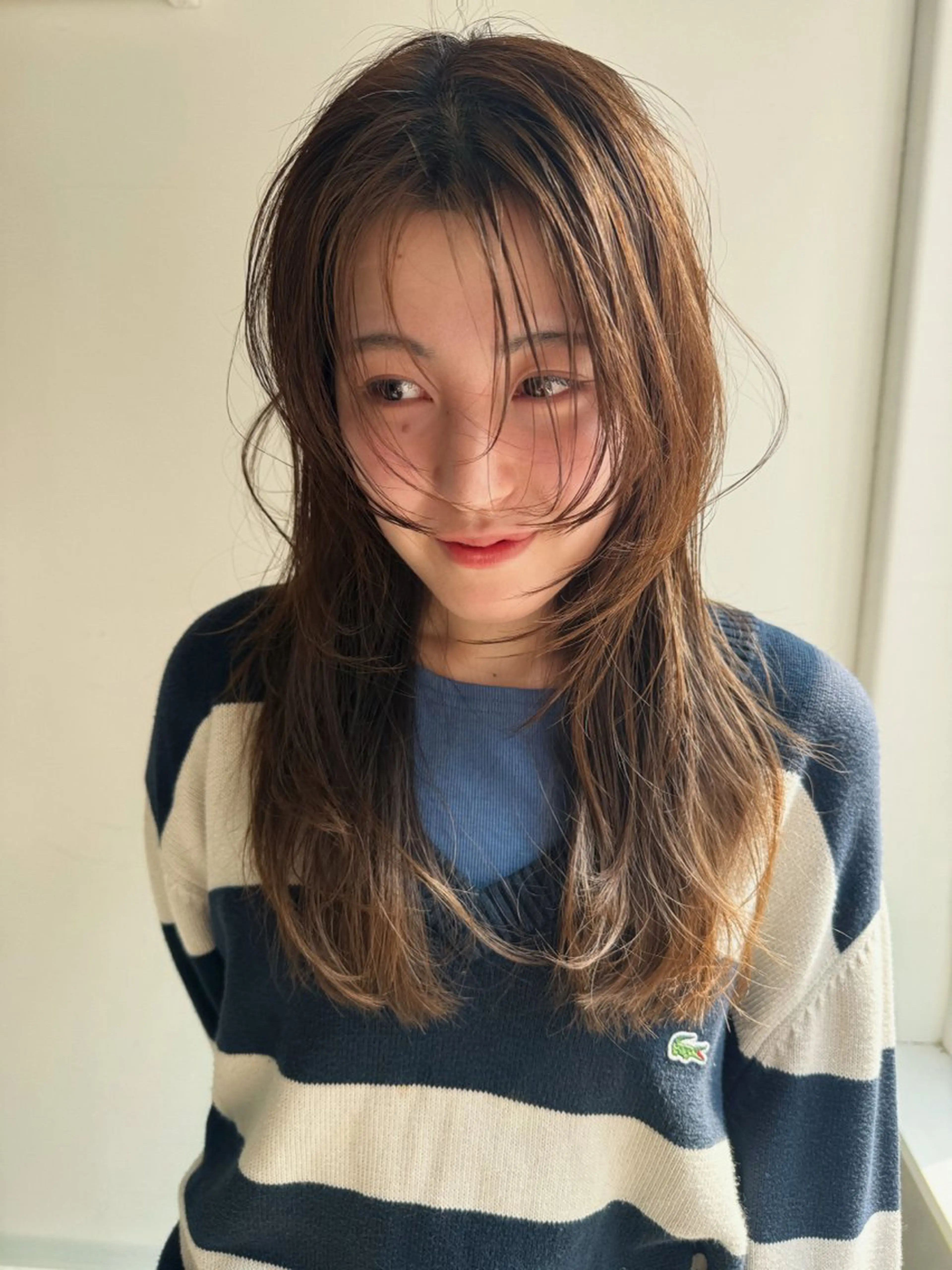 ロング カラー 南部 綾音のヘアスタイル