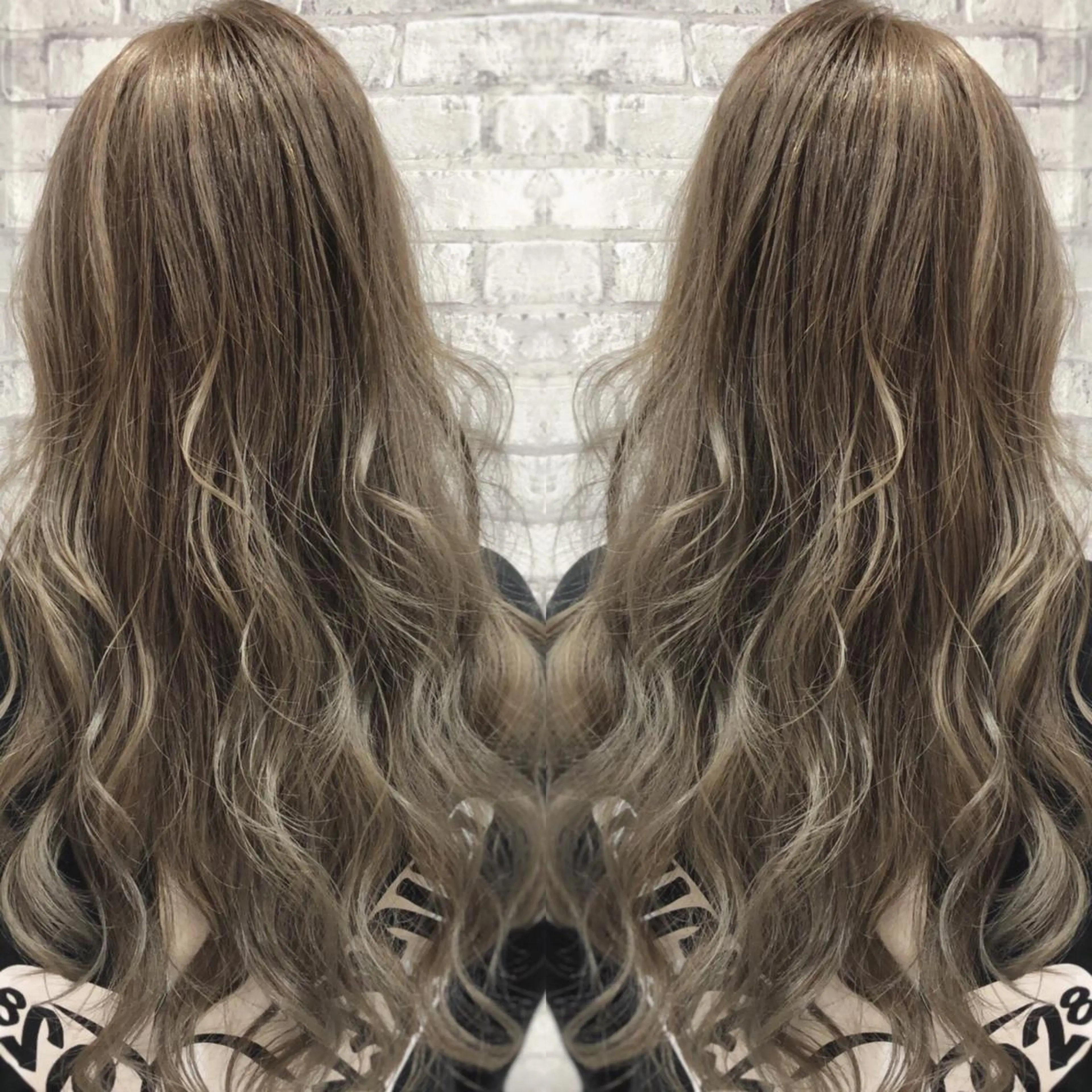 ロング カラー EARTH 越谷店のヘアスタイル