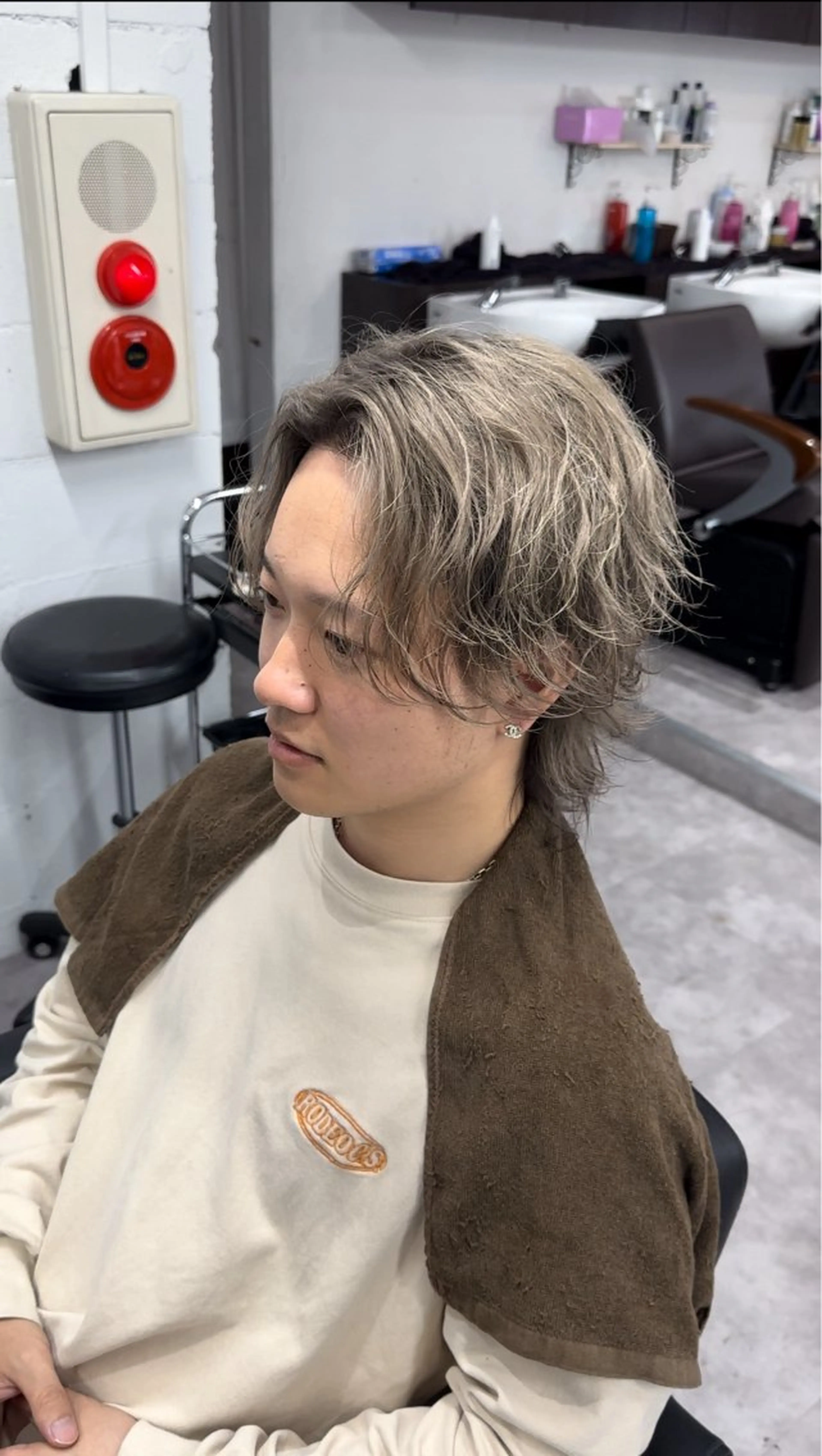 カラー メンズ 笹江 瑞穂のヘアスタイル