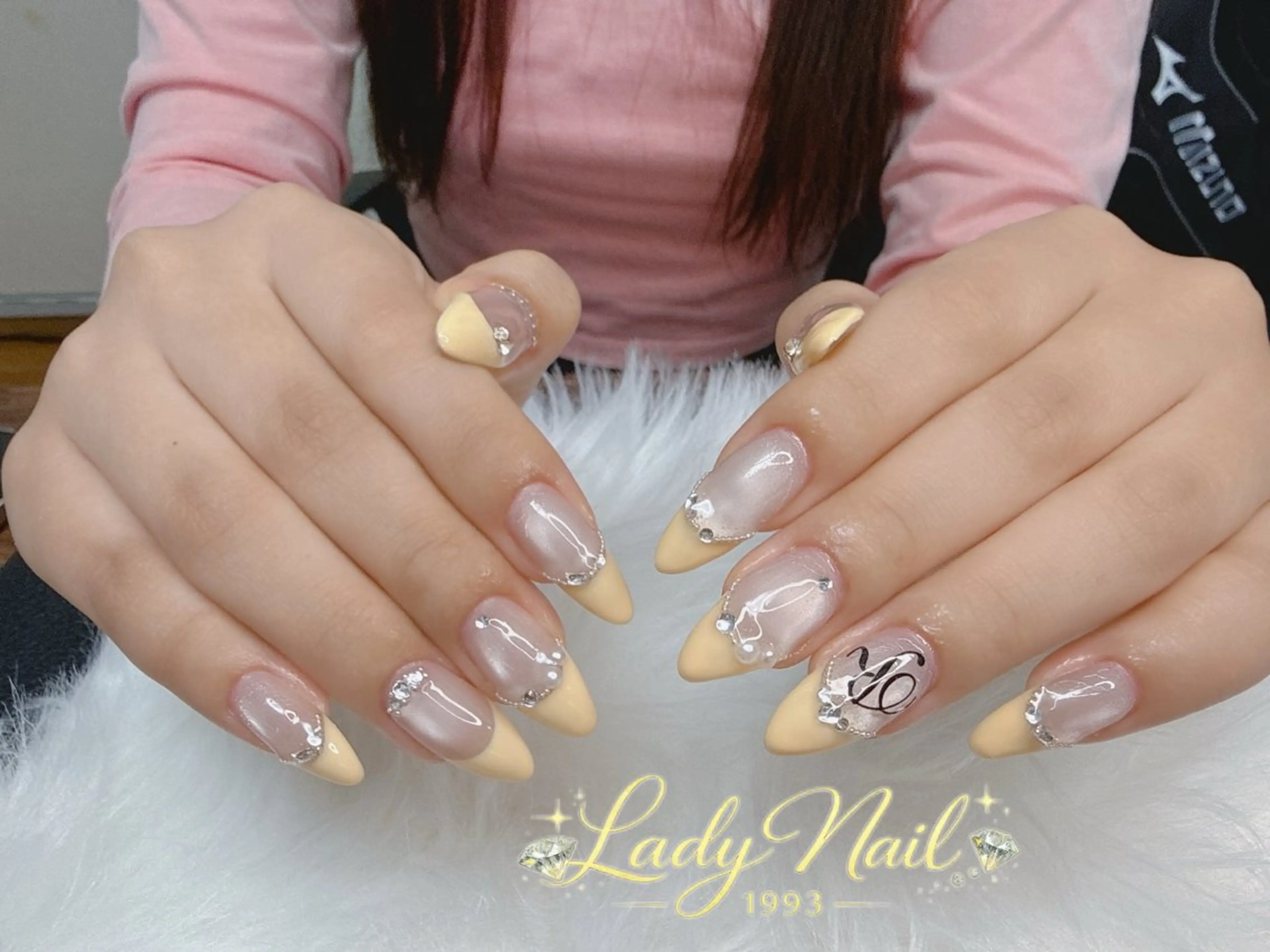 ネイル ハンドネイル Lady Nails 1993所属・タナカ フォンのネイルデザイン