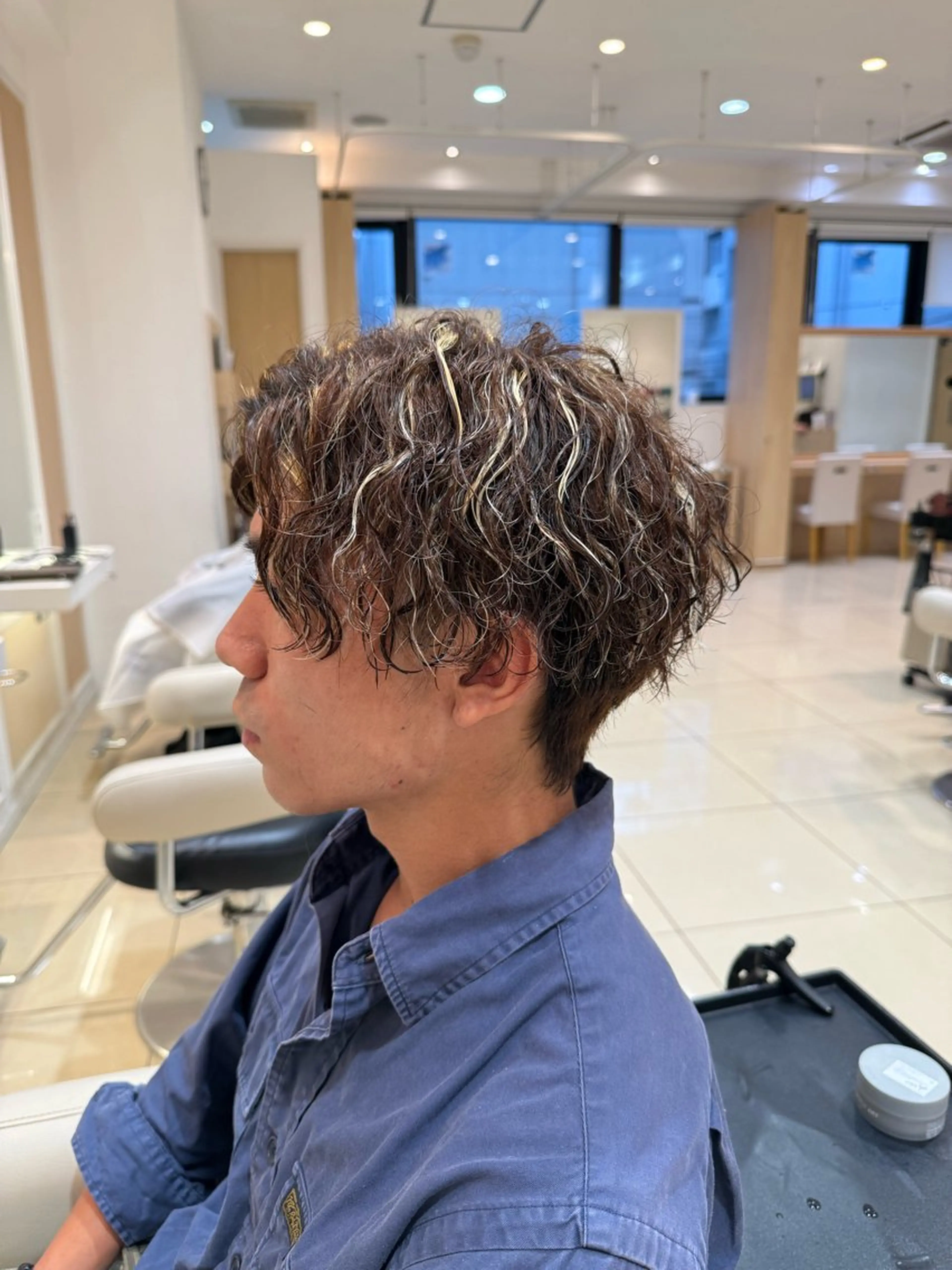 ショート カラー パーマ メンズ メンズ特化型美容師 栗山勇人のヘアスタイル