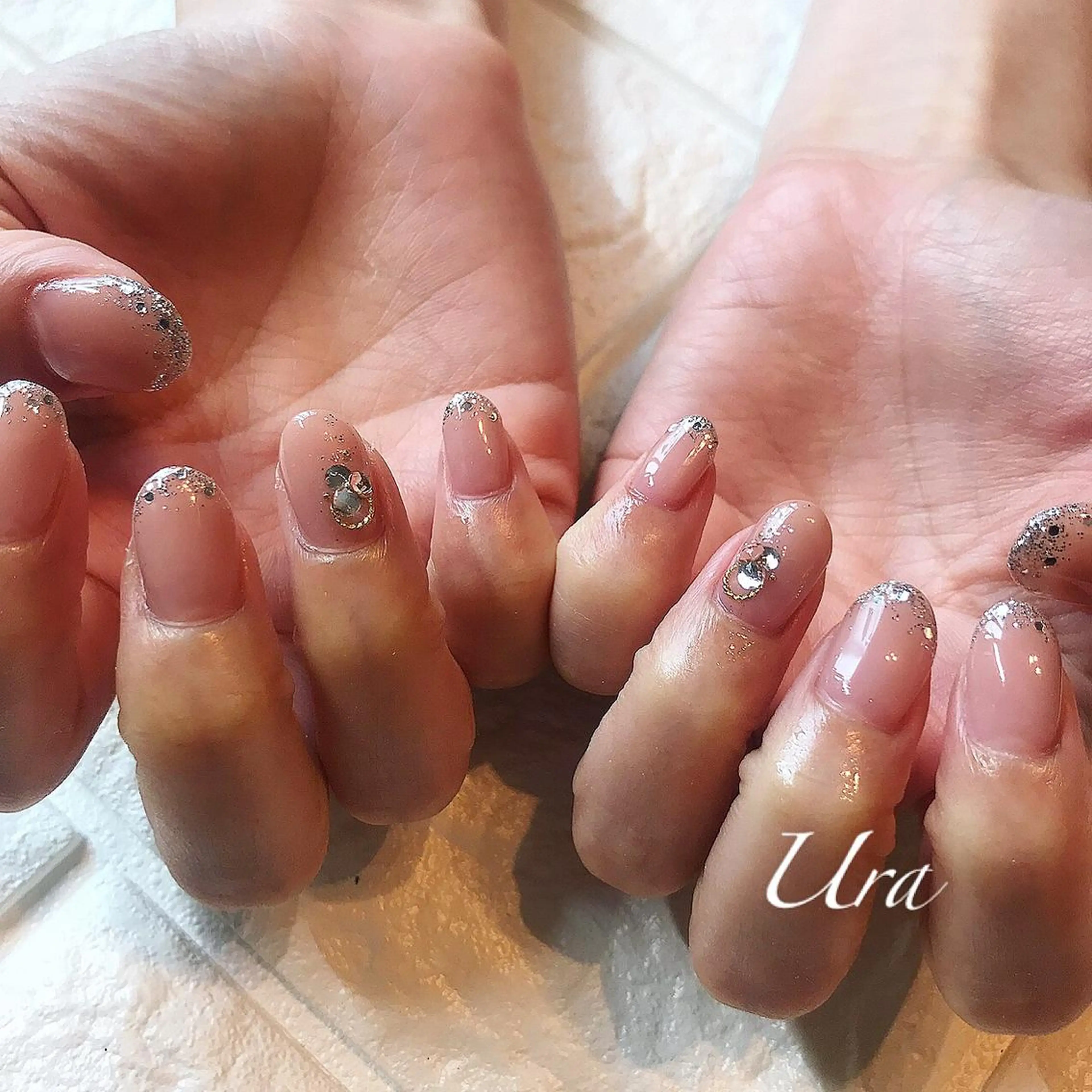 ネイル UrakoNail 《nail》のネイルデザイン