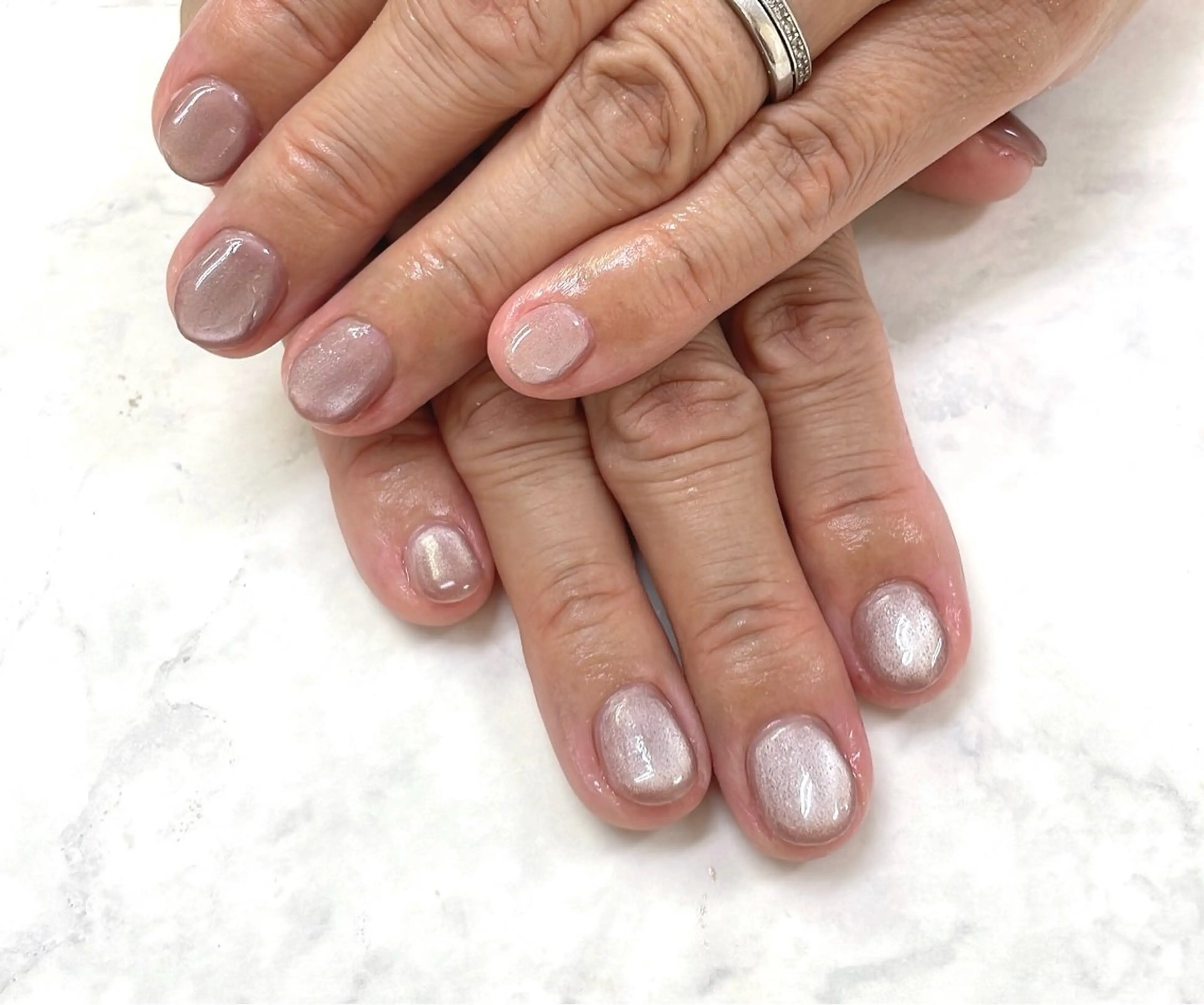 ネイル マグネットネイル ハンドネイル iku🌷 by 上福岡らんらんのネイルデザイン