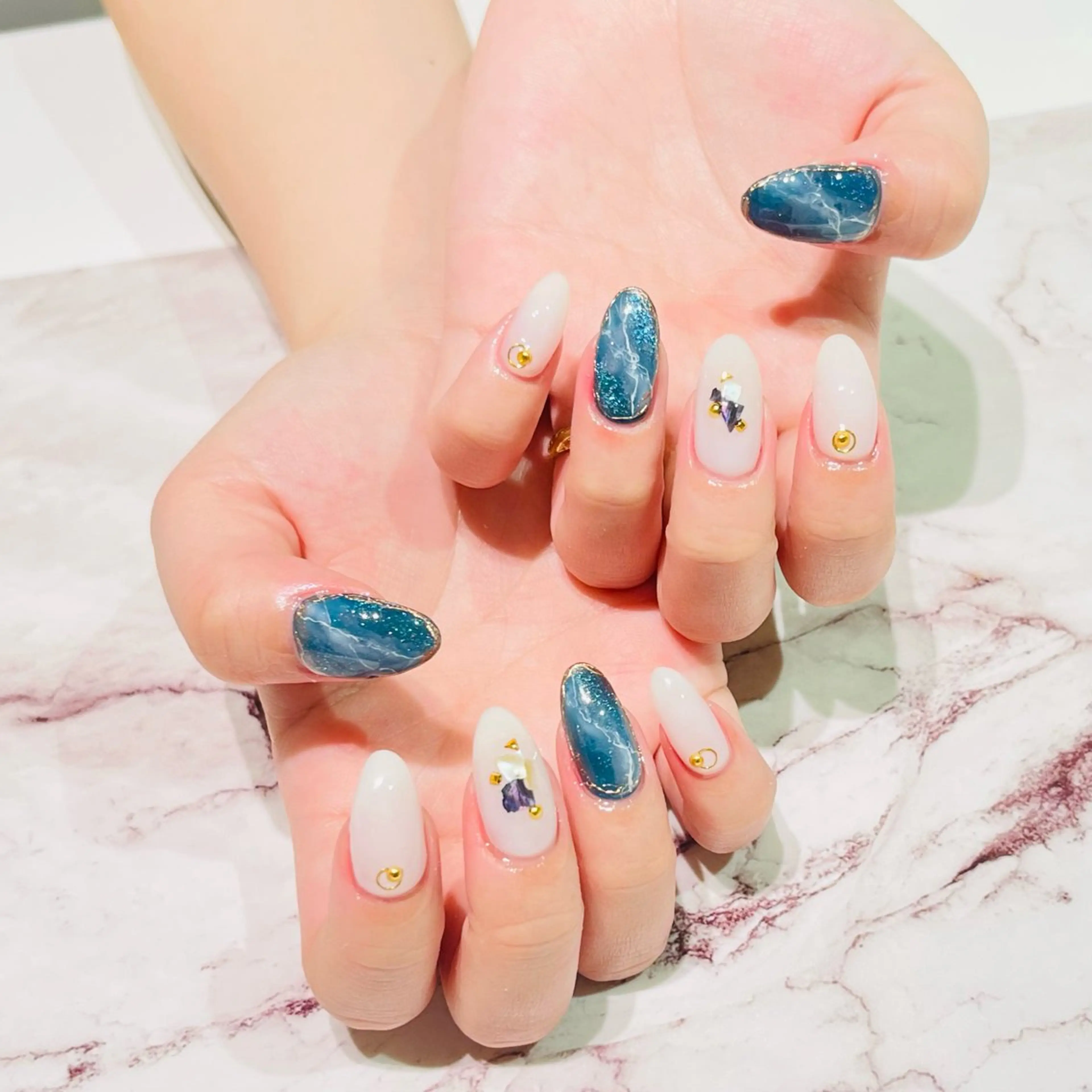 ネイル ハンドネイル Hair removal & Beauty salon Produce by Lucia所属・nail salon Luciaのネイルデザイン